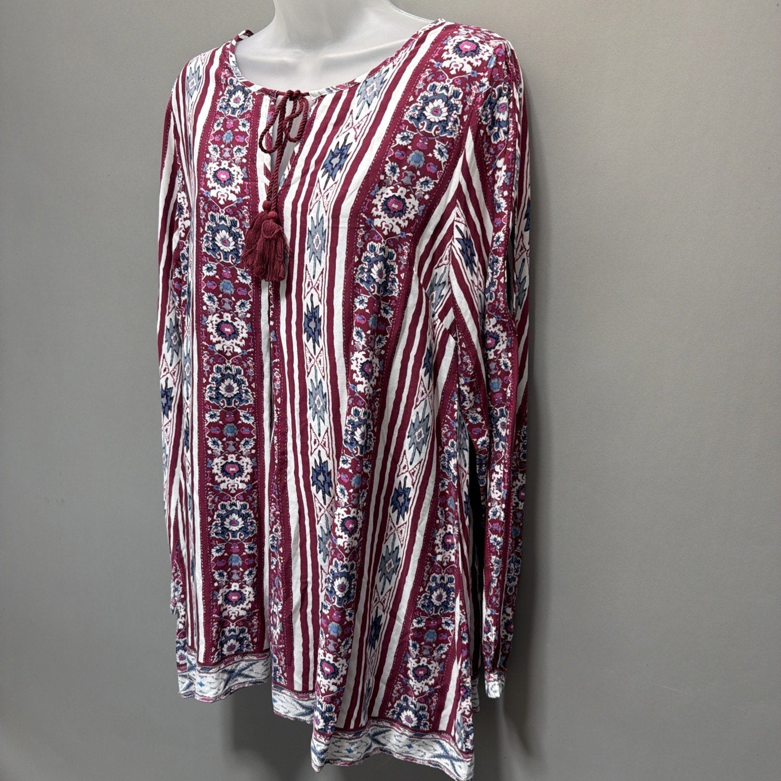 Simply Noelle Flowy Boho Dress S/M(8-10) Aztec Swim Cold Shoulder cover up