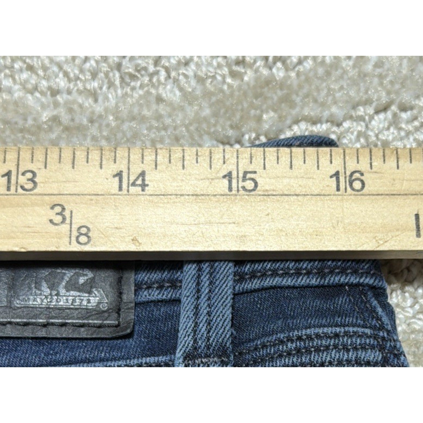 Levis 529 Women's Curvy Mid Rise Bootcut Jeans Size 32 Dark Wash Stretch 32x30
