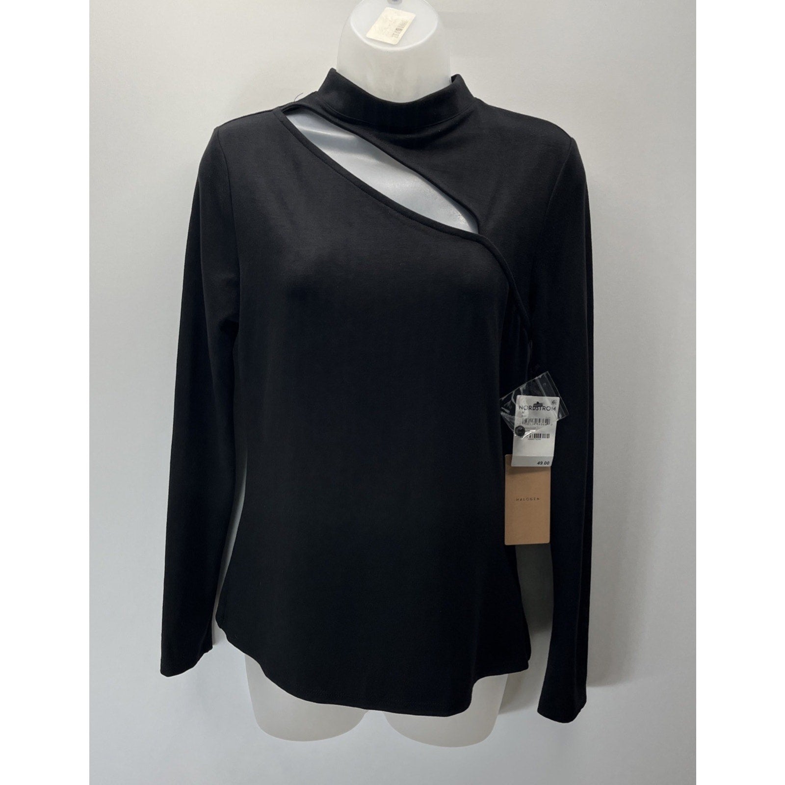 NWT Nordstrom Halogen Soft Stretch cut out detail long sleeve top Size Medium