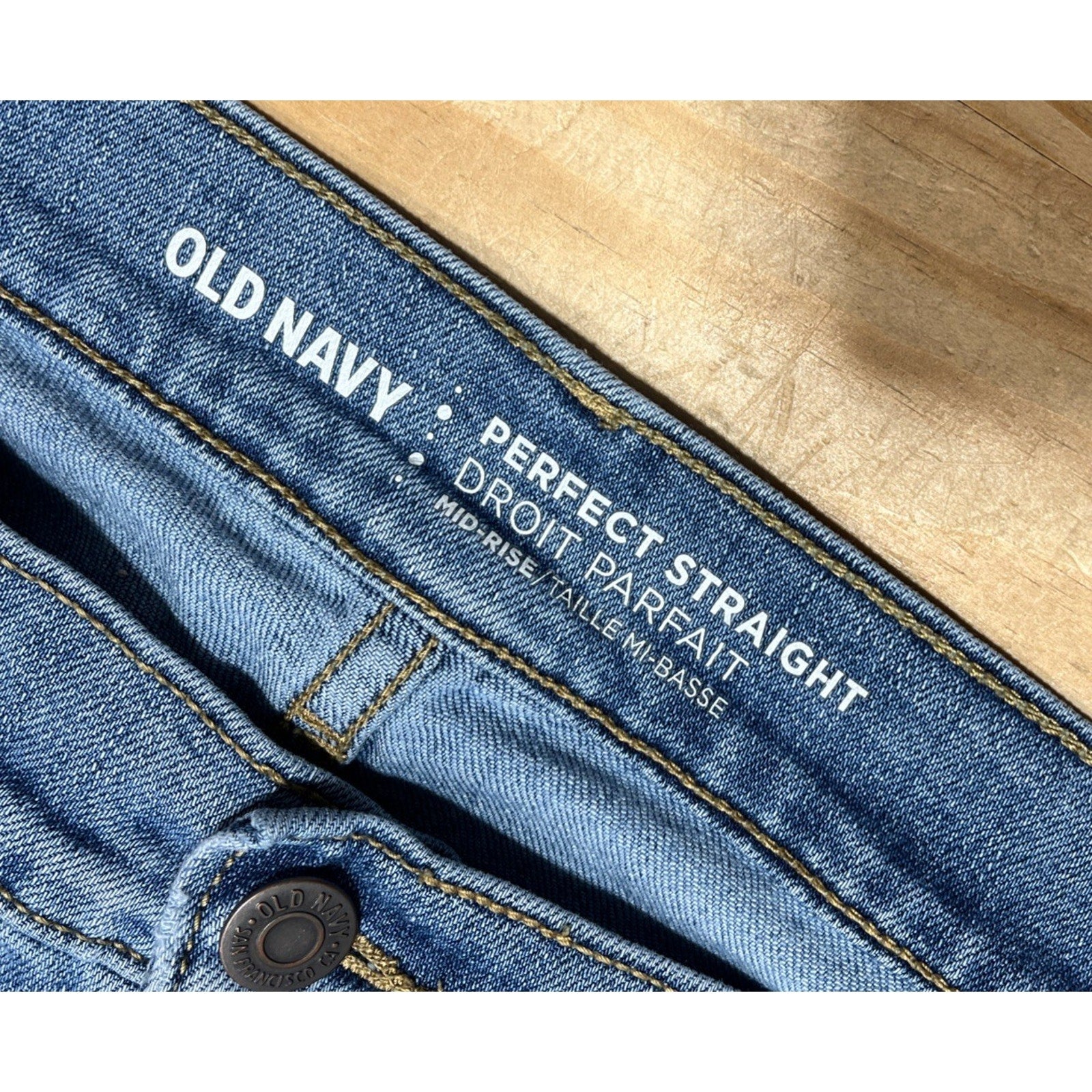 Old Navy Womens 16 Denim Jeans Blue Perfect Straight Slim Medium Wash High Rise