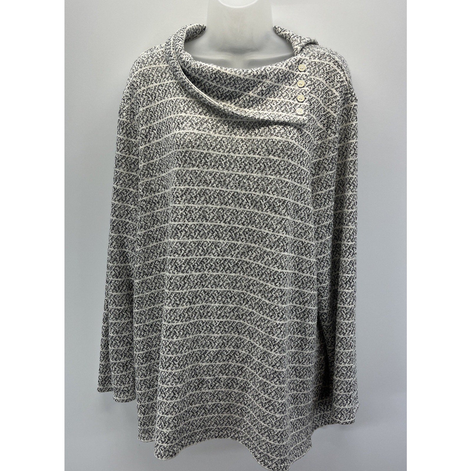 Talbots Black Cream 2X Geometric Crosshatch Pullover Sweater