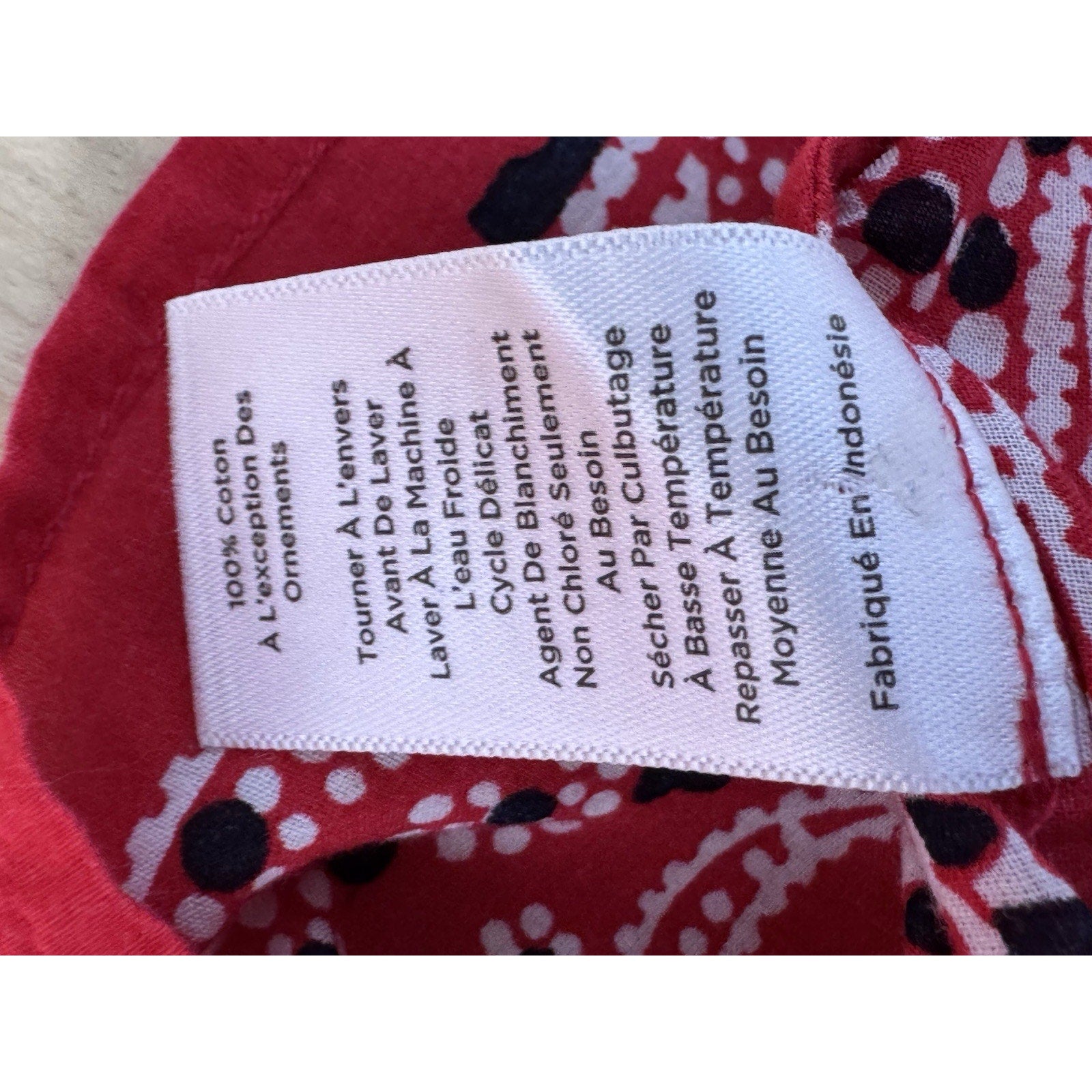 Talbots Red Top Boho Artsy Print Stretch Blouse Tie Front Handkerchief Blouse S