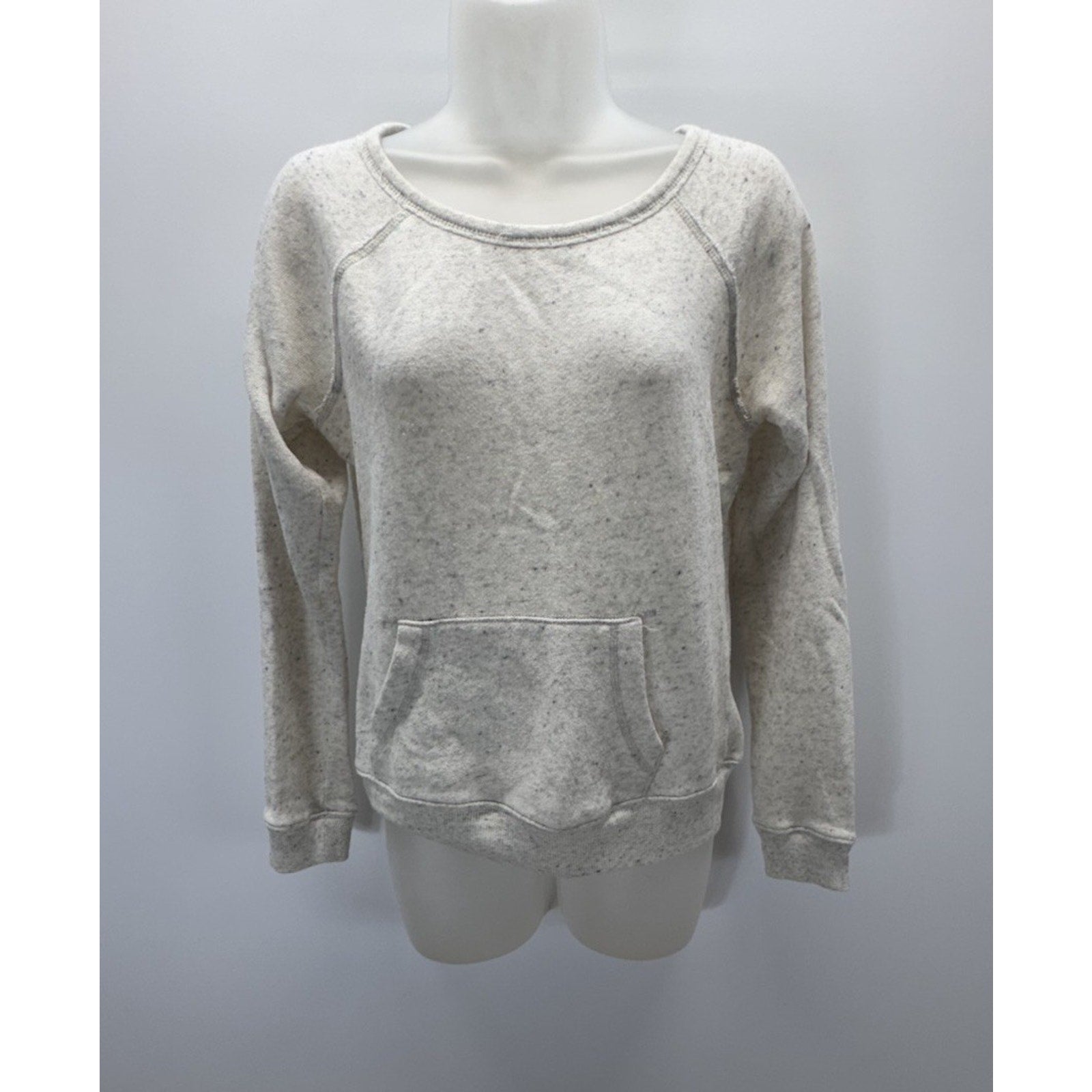 Mossimo Supply Athletic Fit Heather Gray Medium Long Sleeve Crew Neck Pocket