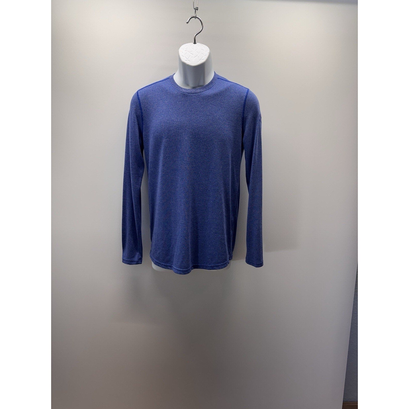 UNDER ARMOUR Threadborne Blue Long Sleeve Shirt Men’s SM Heat Gear