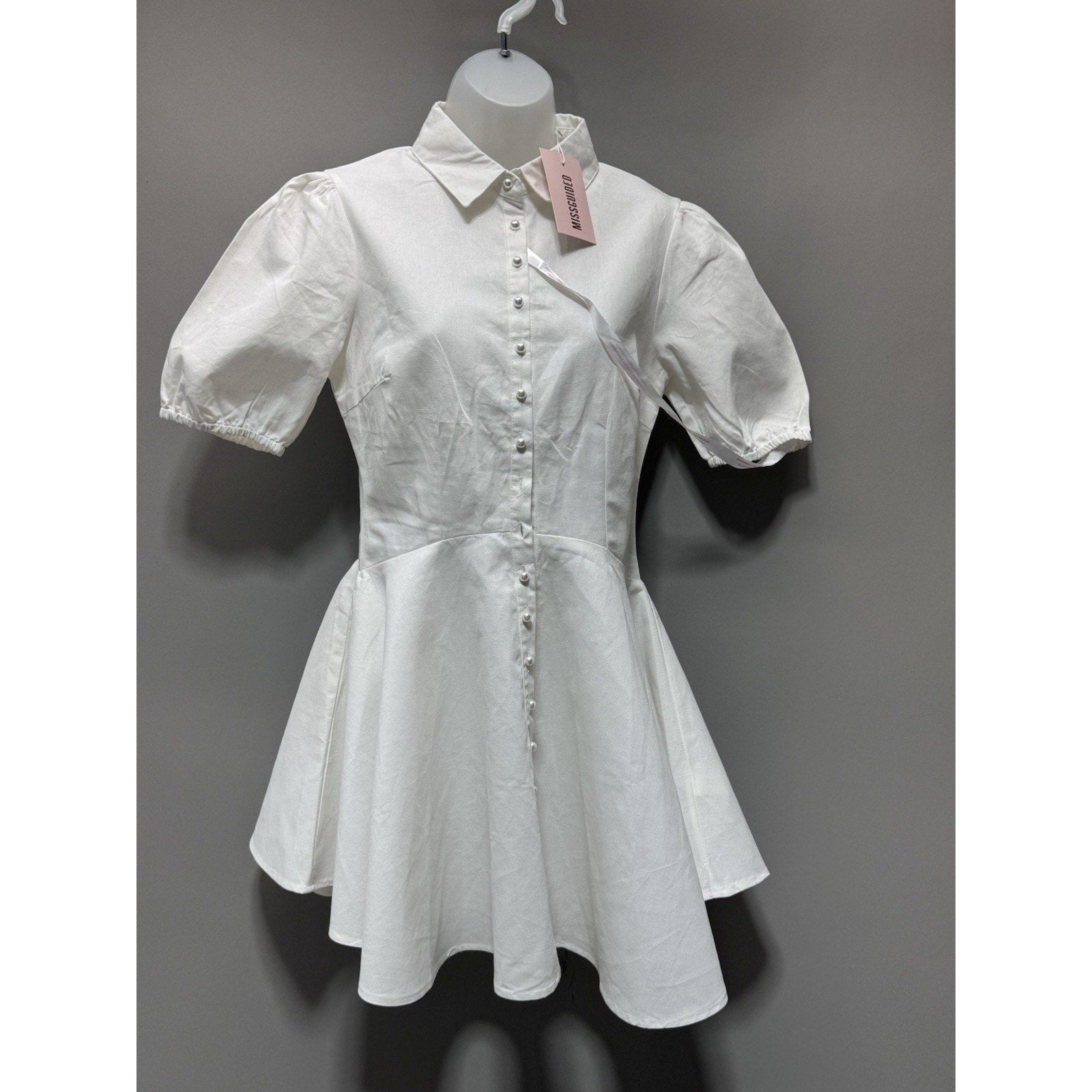 Missguided Women's Sz 4 L. Sleeve Skater Skirt White Pearl Button Up Mini Dress