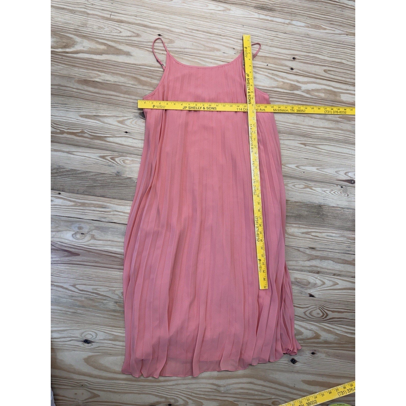 BCBGeneration Pleated Persimmon Orange Shift Dress Women’s Size Medium NWT