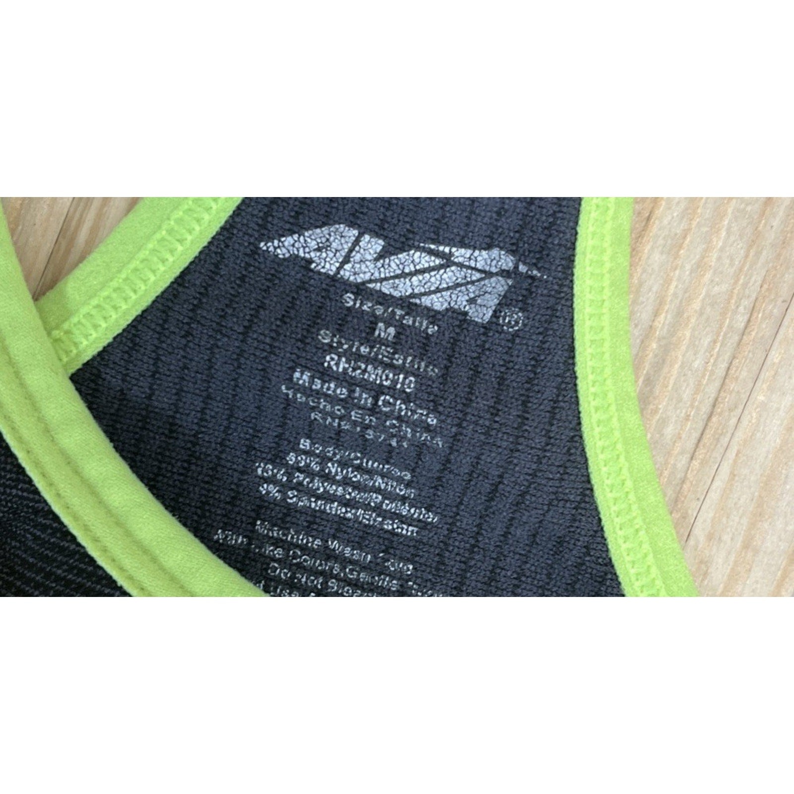 Avia Size M Athletic Racer Back Tank Top Black/Neon Yellow