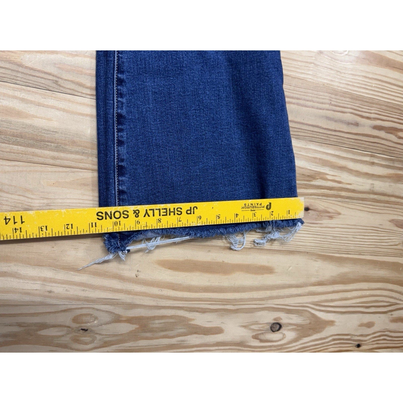 Abercrombie Fitch Jeans The Flare Ultra High Rise Medium Wash Women’s 27/4 Slim