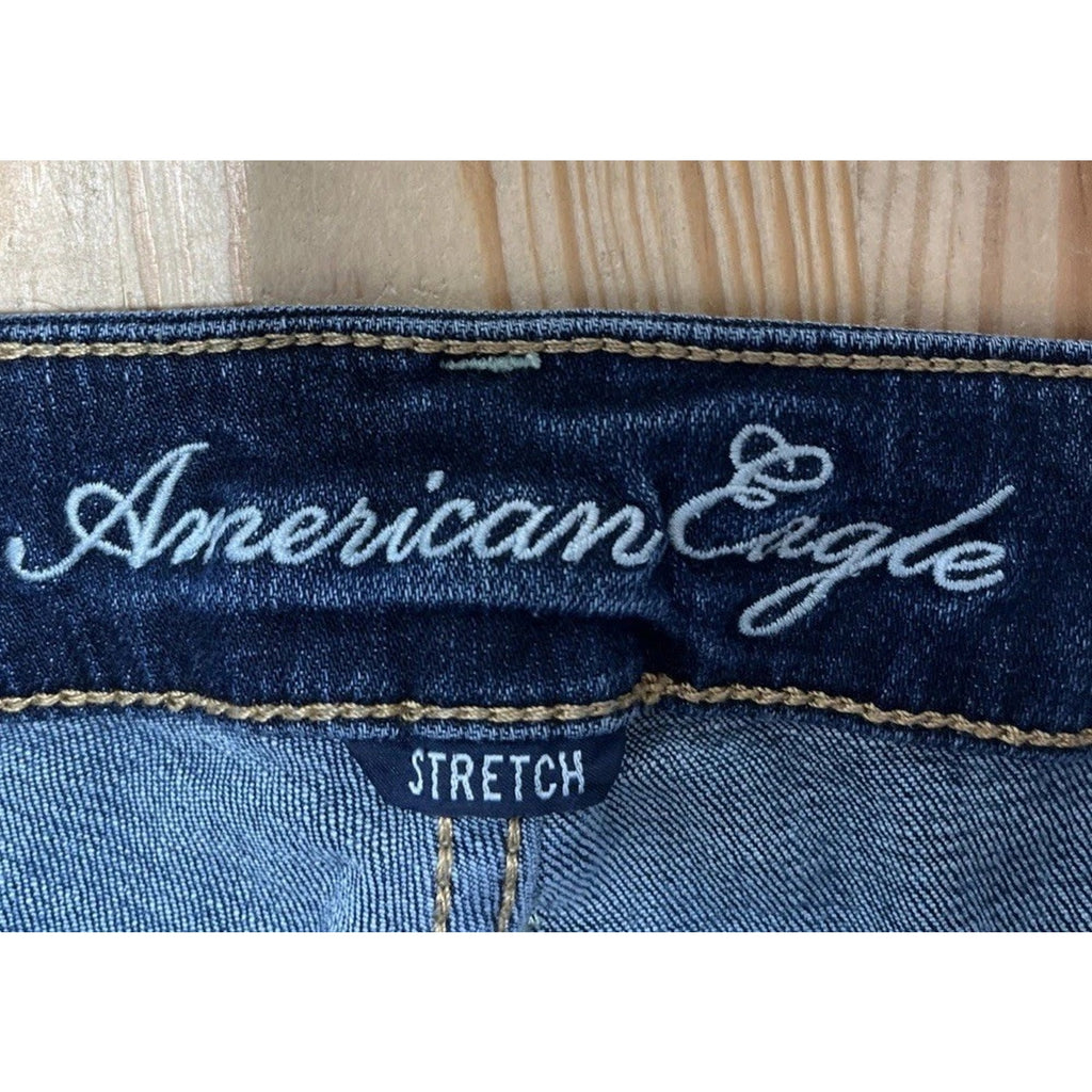American Eagle Boy Fit Jeans Womens Sz 10 Medium Wash Mid Rise Denim Stretch