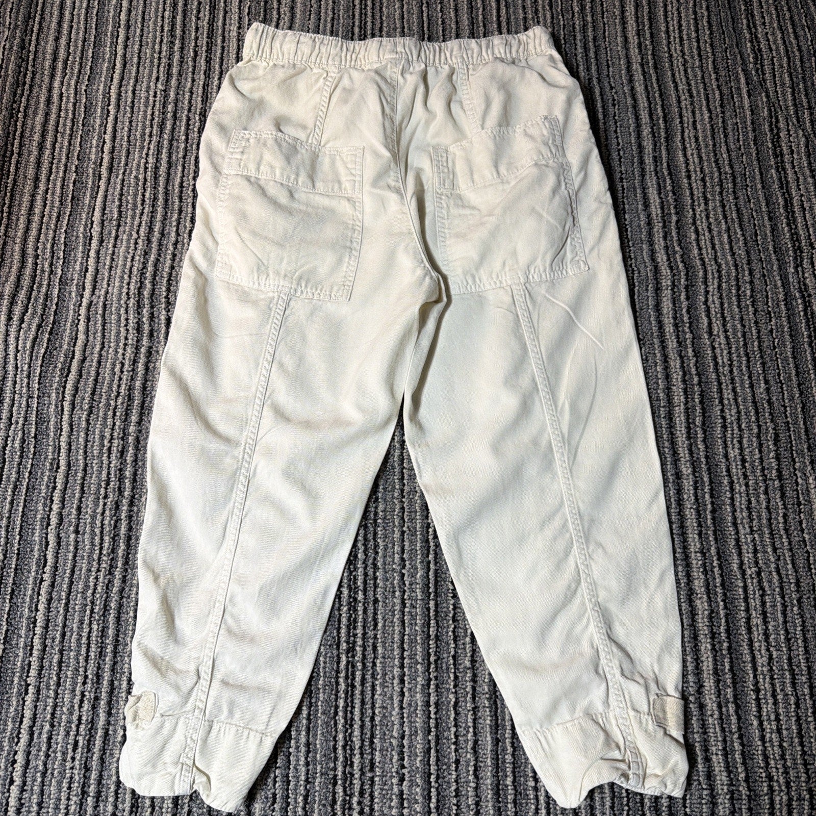 Zara Women's Balloon Tapered Leg Biege High Waisted Pants Size Medium