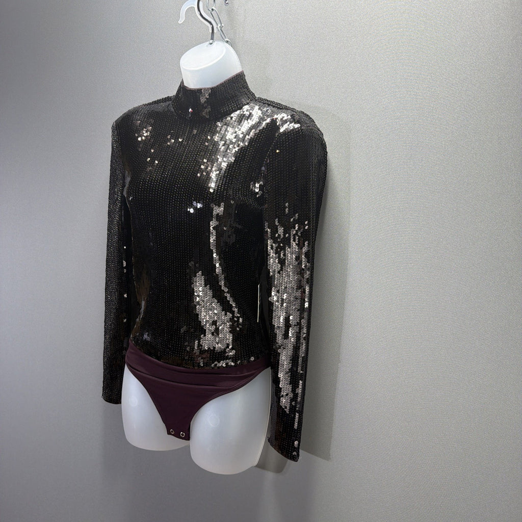 EXPRESS Women Sequin Padded Shoulder Thong Bodysuit Size XS Stretch NWT