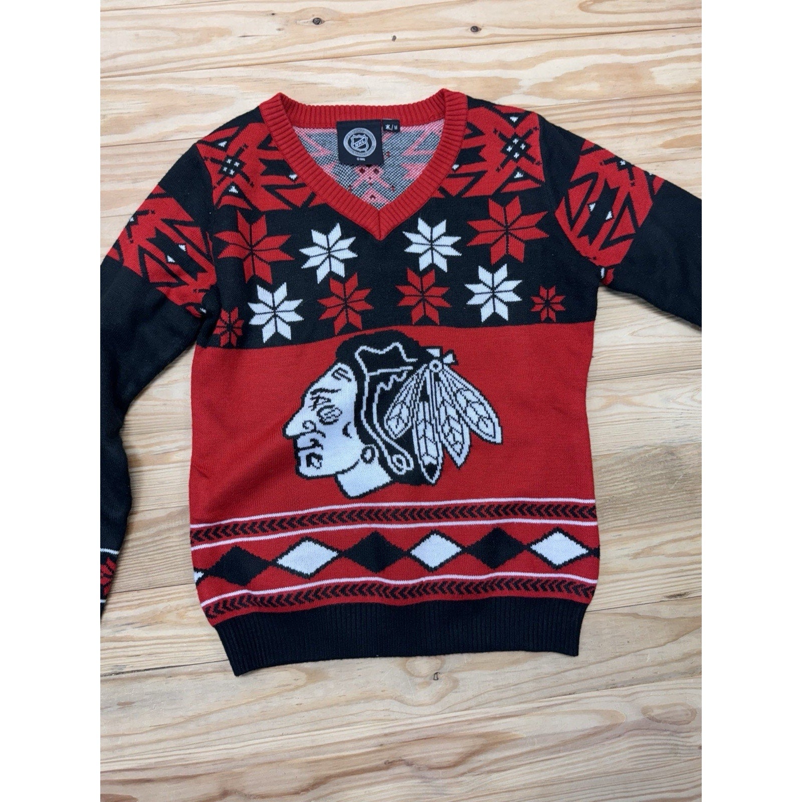 Chicago Blackhawks NHL Christmas Sweater Official V-Neck Women’s Size M Runs Sm