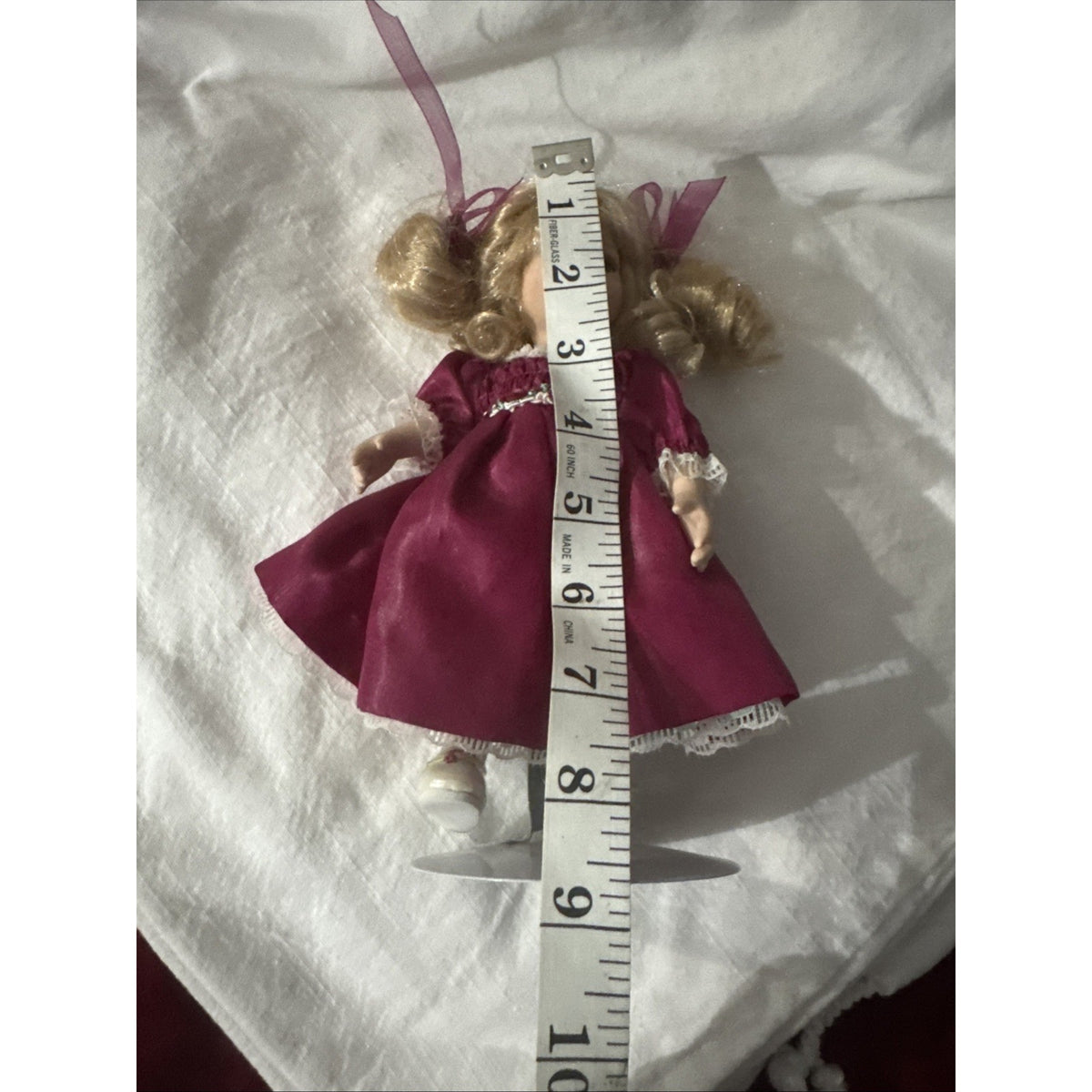 Marie Osmond Tiny Tot Doll HELENA with stand. 8 inches. 2005 #5328 - PreOwned.