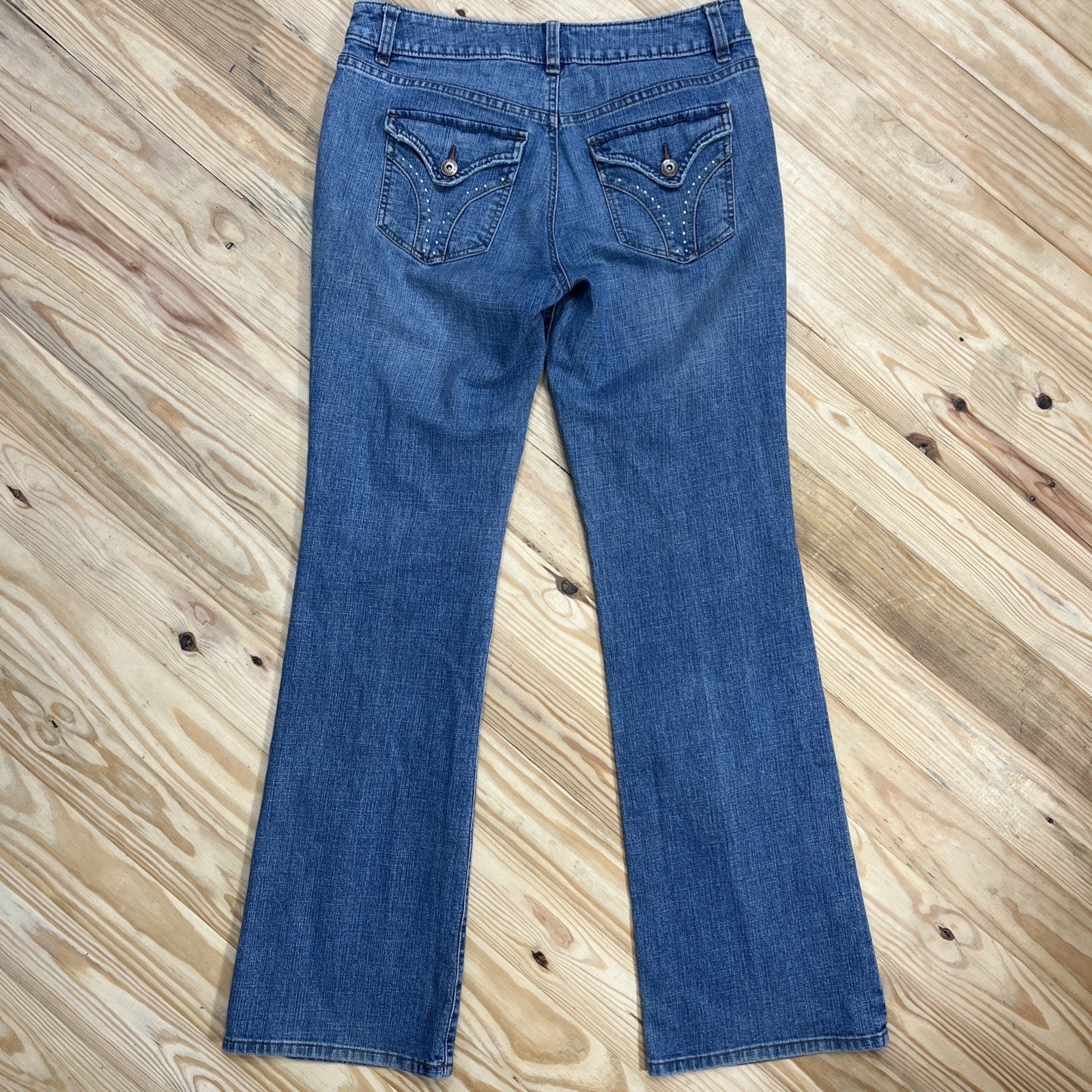 Apt 9 Jeans Womens 6 Blue Maxwell Fit Bootcut Embellished Flap pockets