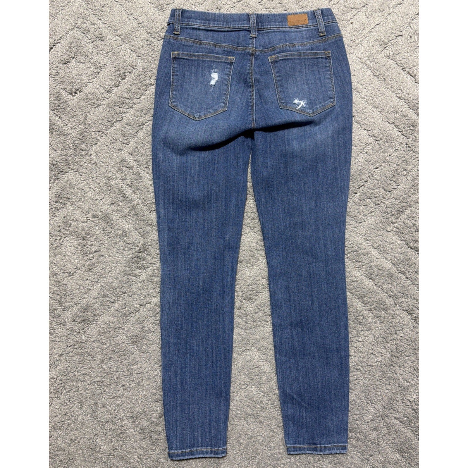 Women's Judy Blue Mid Rise Pull-On Skinny Fit Jegging Medium Wash 9/29