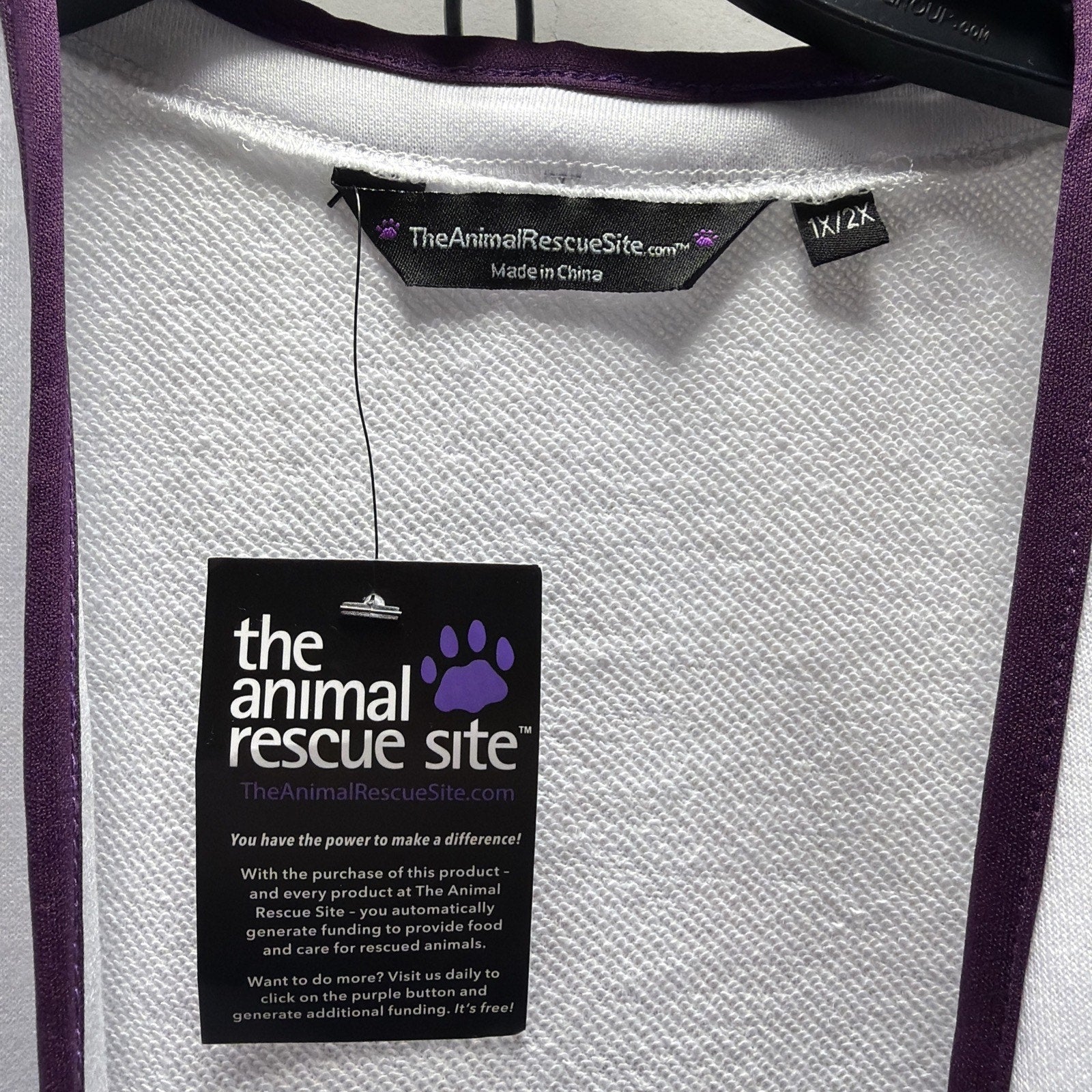 The Animal Rescue Site Paw Print Thick Knit Vest size 1X / 2X NWT