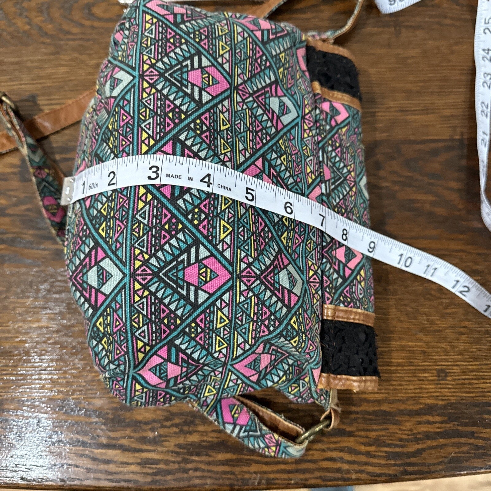Lulu Women's Purse Handbag Tote RN#93858 Blue pink Brown And Black. Well Loved