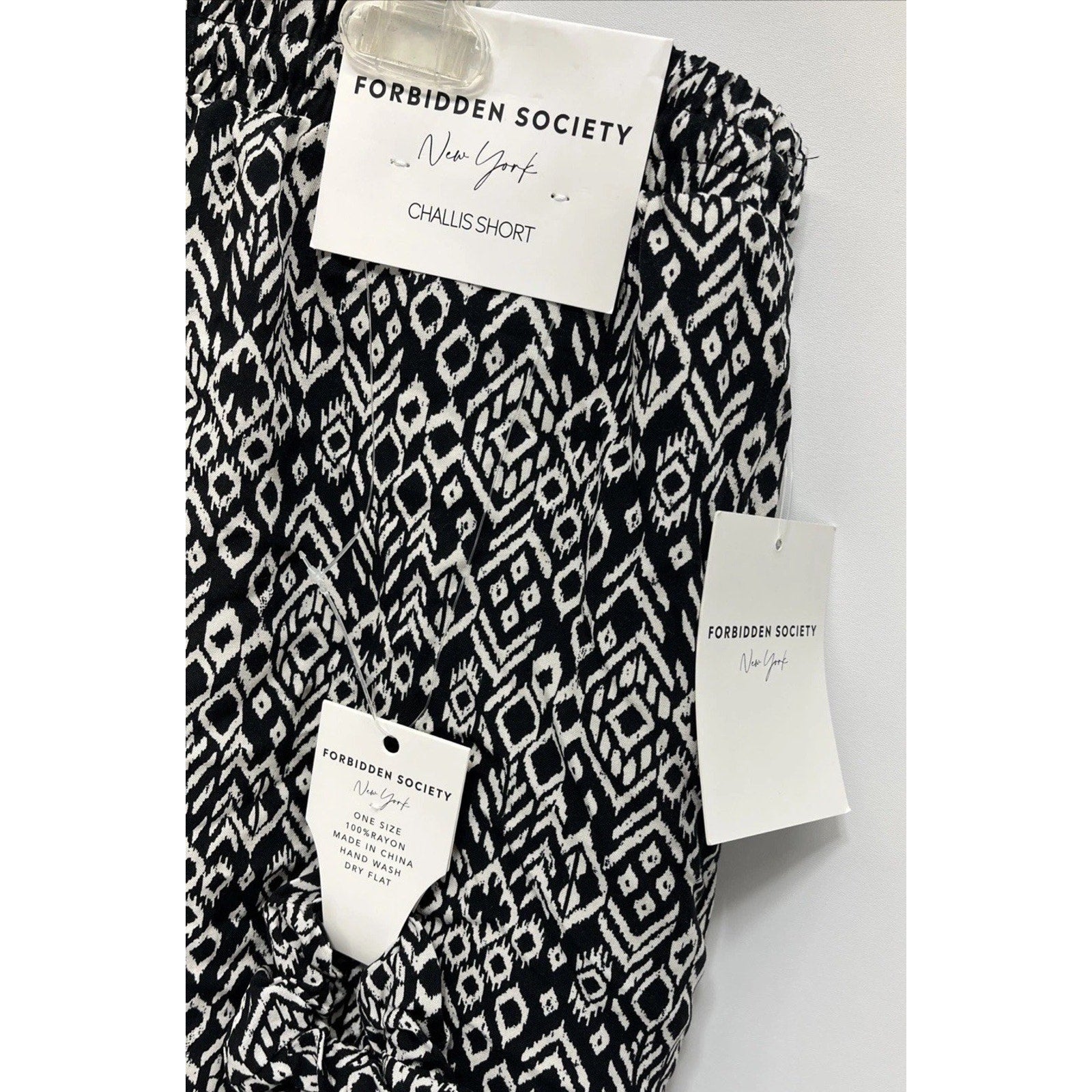 Forbidden Society New York Challis Shorts And Hair Scrunchie 2X