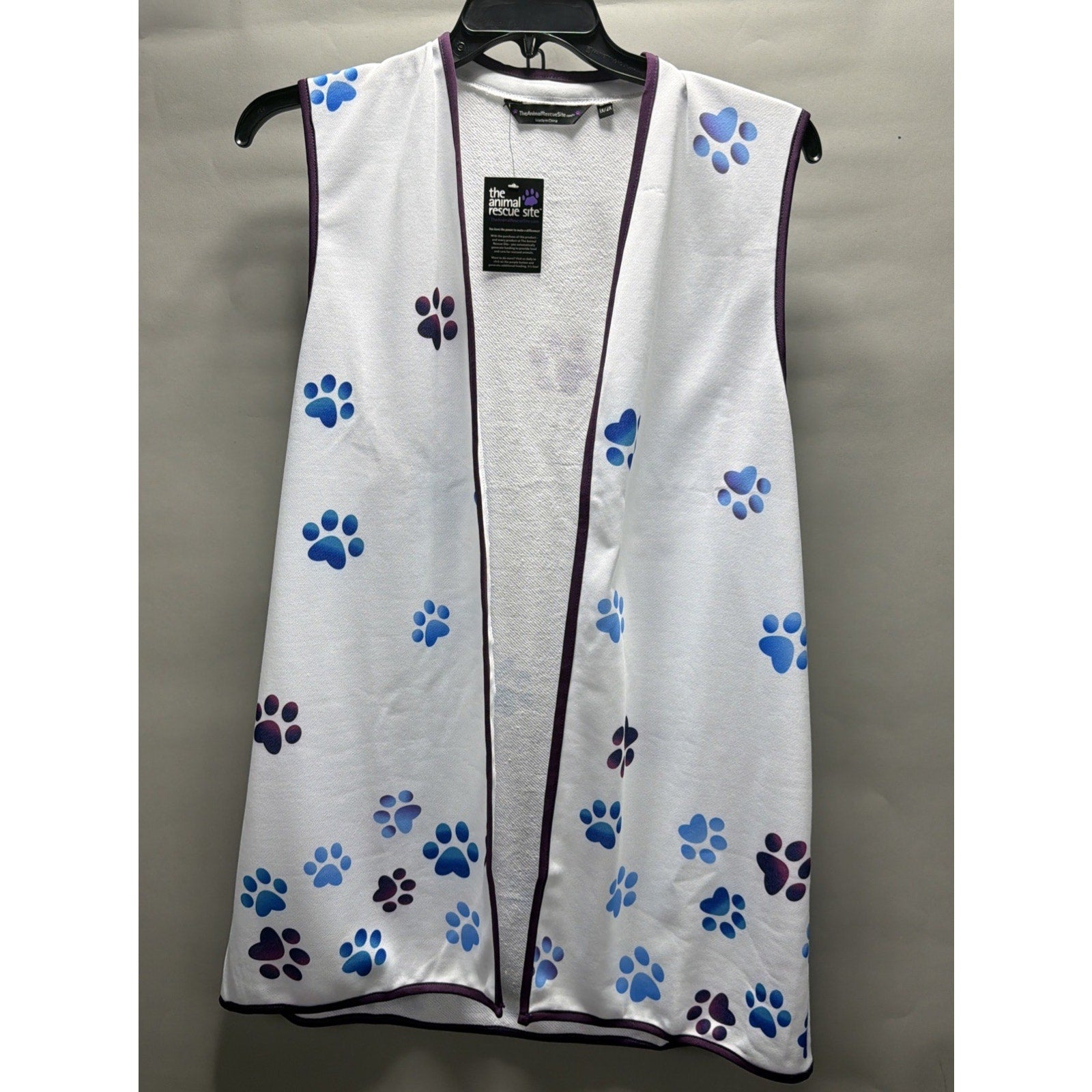 The Animal Rescue Site Paw Print Thick Knit Vest size 1X / 2X NWT
