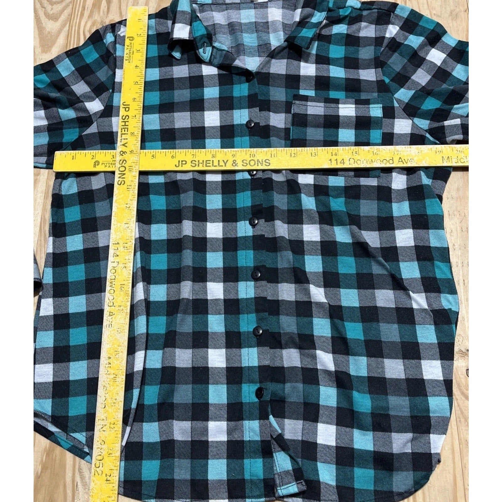 Eden & Olivia Maternity Women's L Long Sleeve Shirt Blue Plaid Button Front