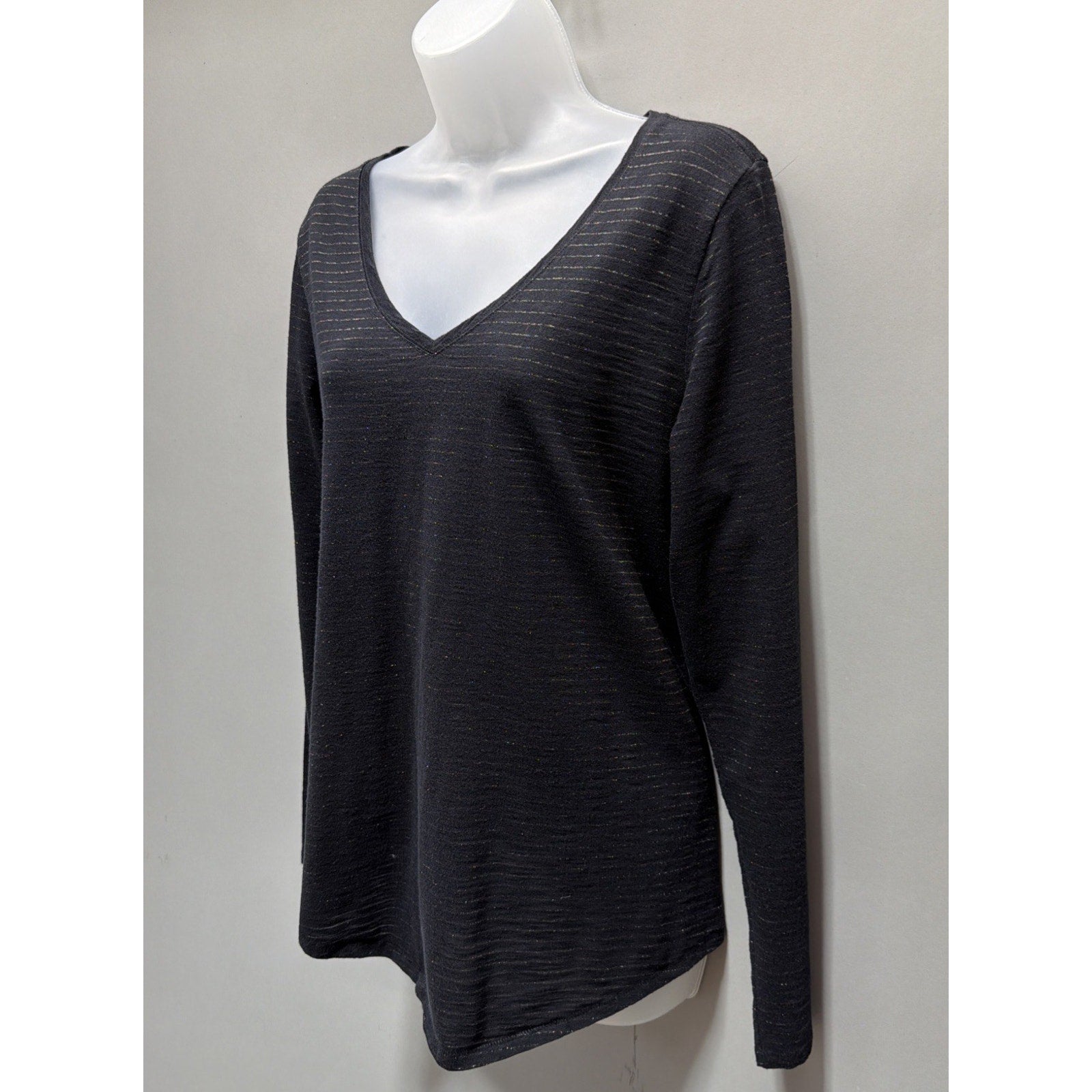 Womens SONOMA Black w METALLIC Stripe Longer Everyday Tee Shirt Top L