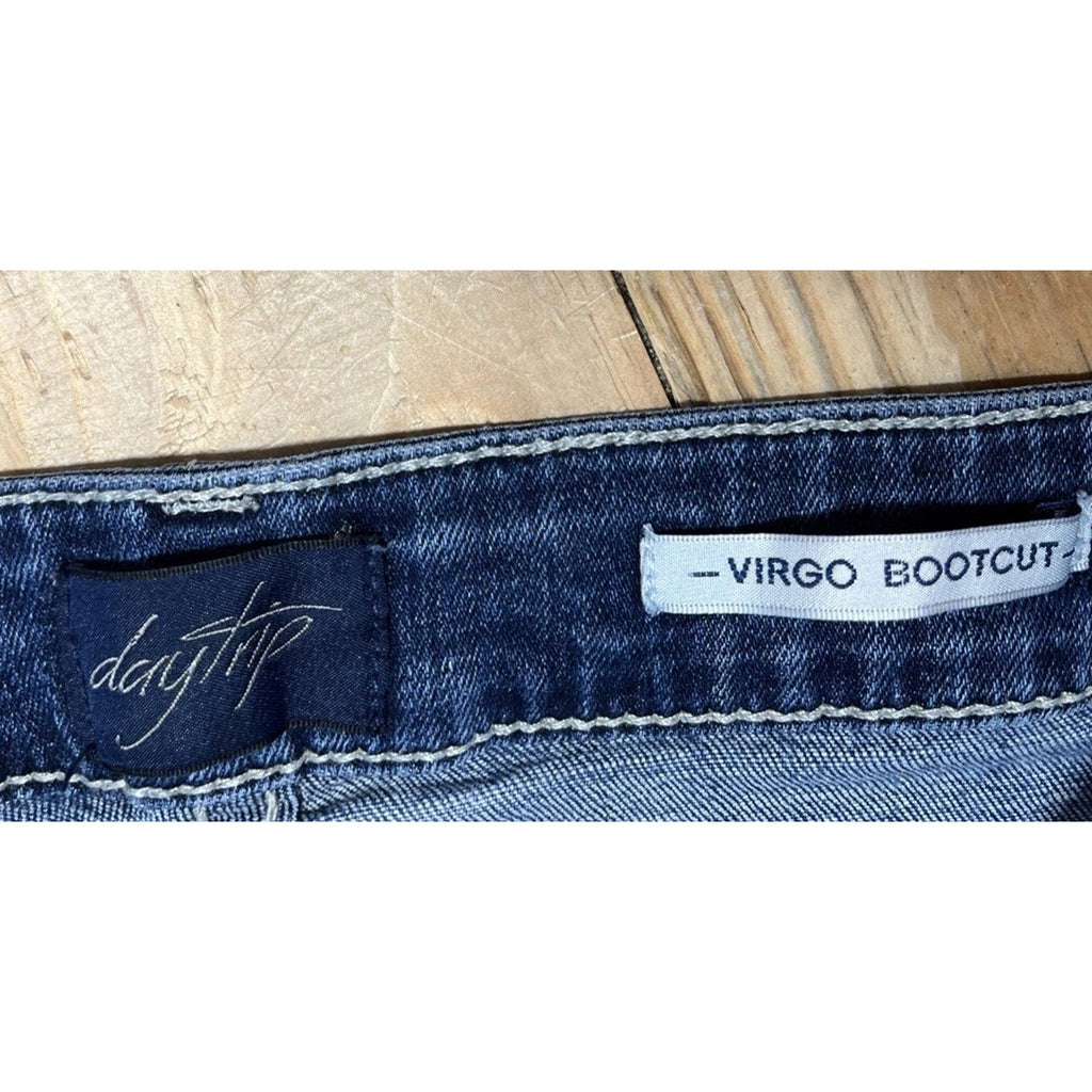 Daytrip Virgo Bootcut Jeans Womens 32 L Thick Stitch Flap Pocket Blue Denim