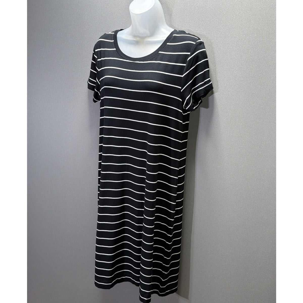 C and C California Womens M Short Sleeve Black White Striped Shirt Dress NWOT