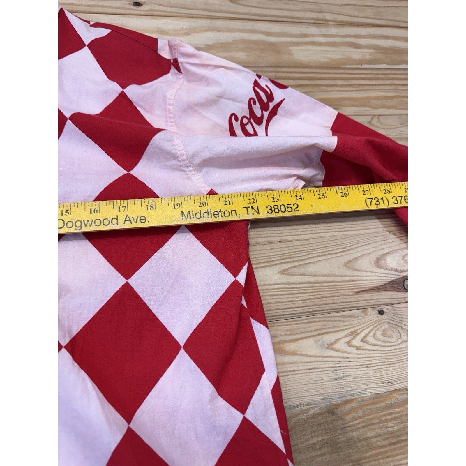 Vintage Coca-Cola Horse Racing 100% Cotton Shirt 1/4 Zip Men’s Small Color Bled