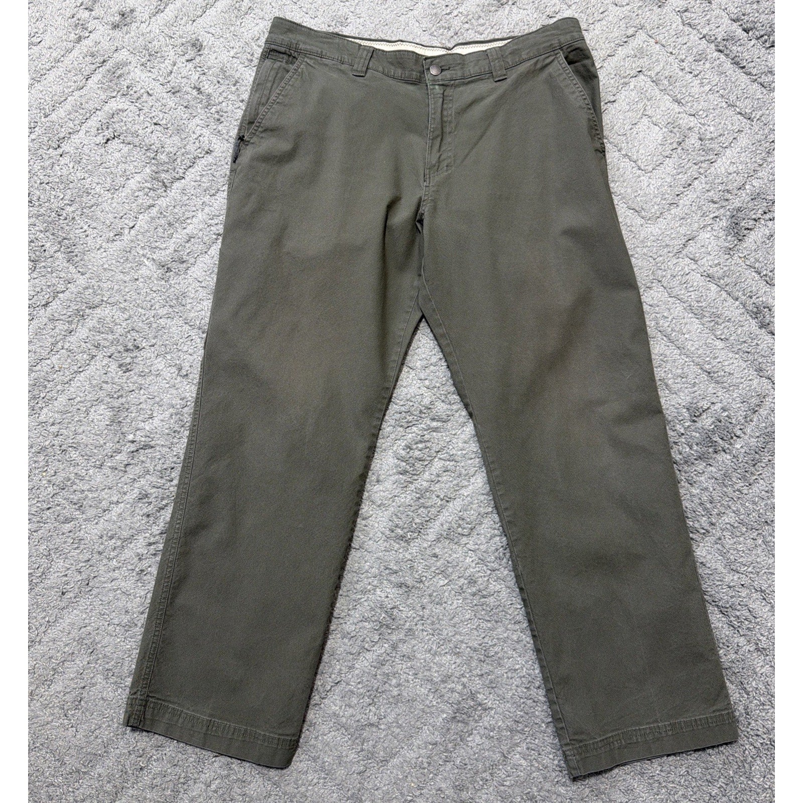 Columbia Regular Fit Men's Size 36x30 Side Zip Pocket Army Green Jeans Pants
