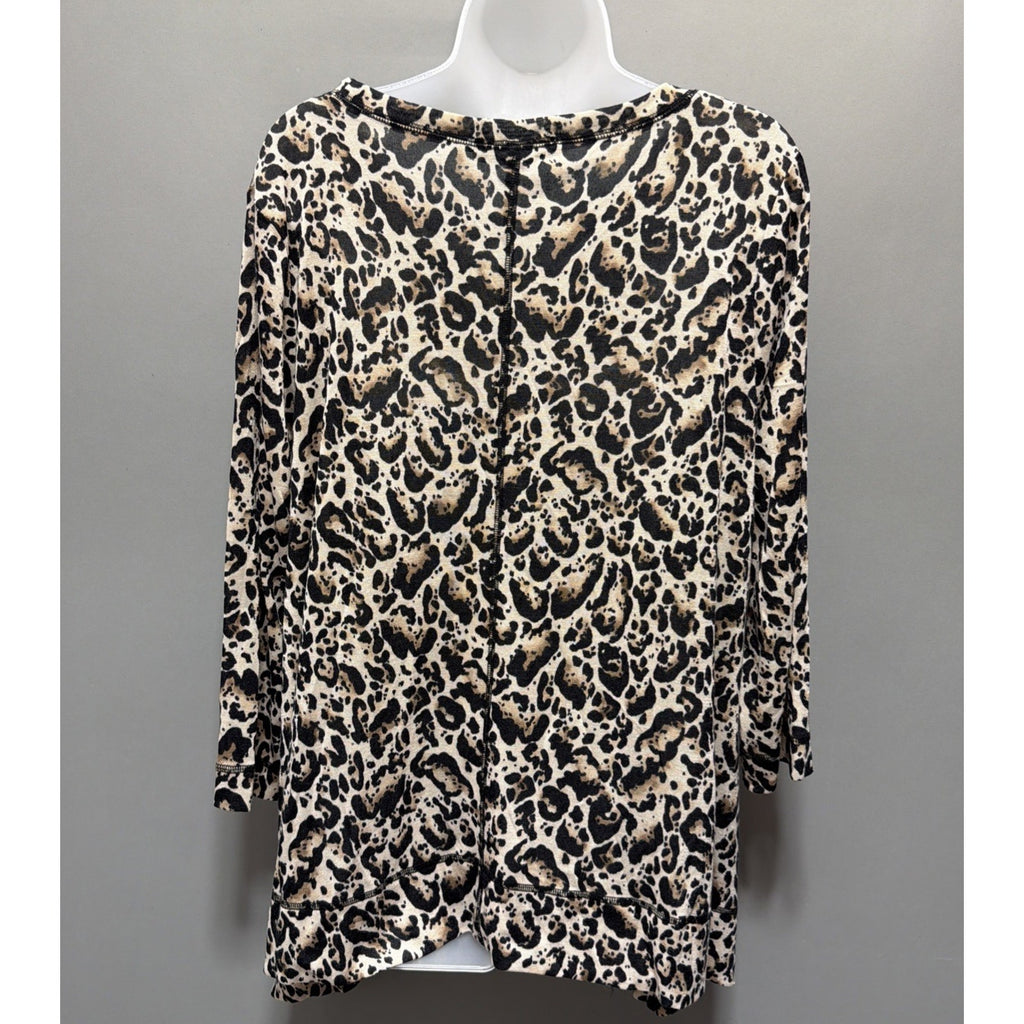 Jones New York Size XL Animal Print Fine Gauge Sweater Sharkbite Hem Women’s NWT