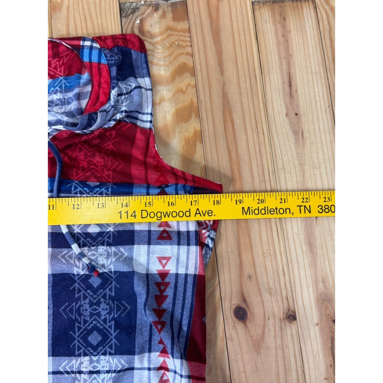 Almost Famous Blouse Women's Medium Plaid Sleeveless Lace Up Red & Blue Button