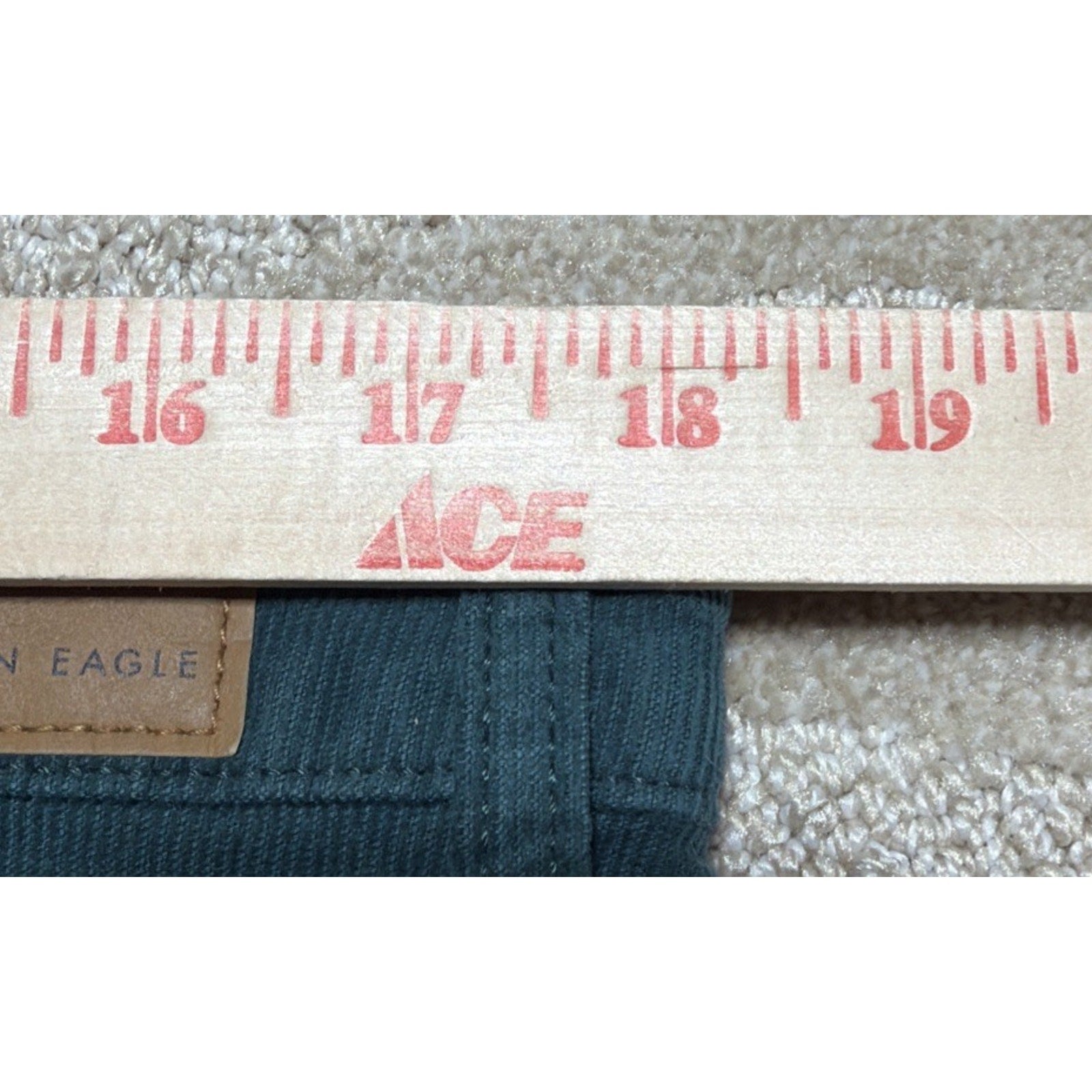 American Eagle Super Hi-Rise Flare Corduroy Pants Green Button Fly Women’s Sz 16