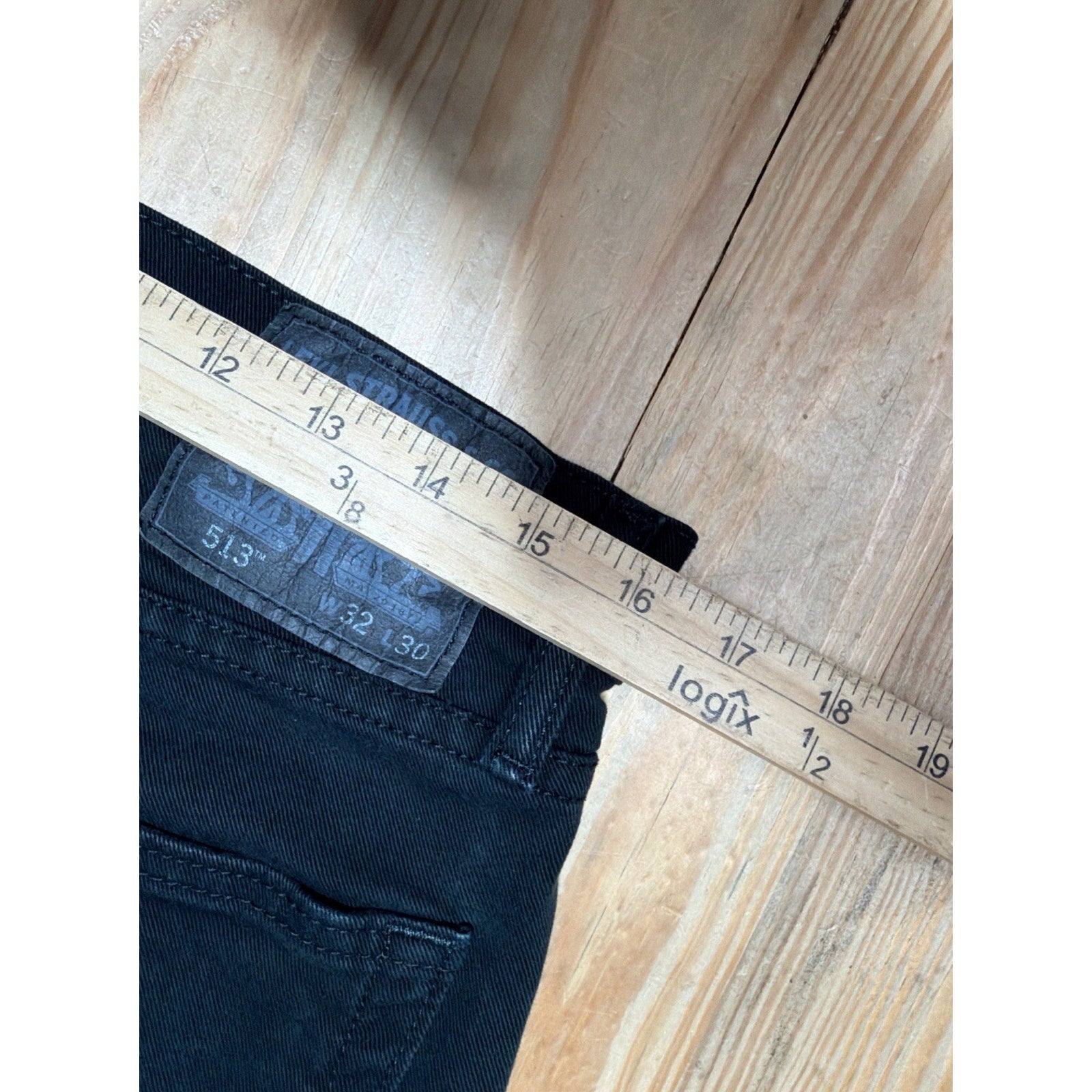 Levi's Men's Mid-Rise 513 Five Pocket Straight Leg Jeans Size Black 32x24 Cutoff