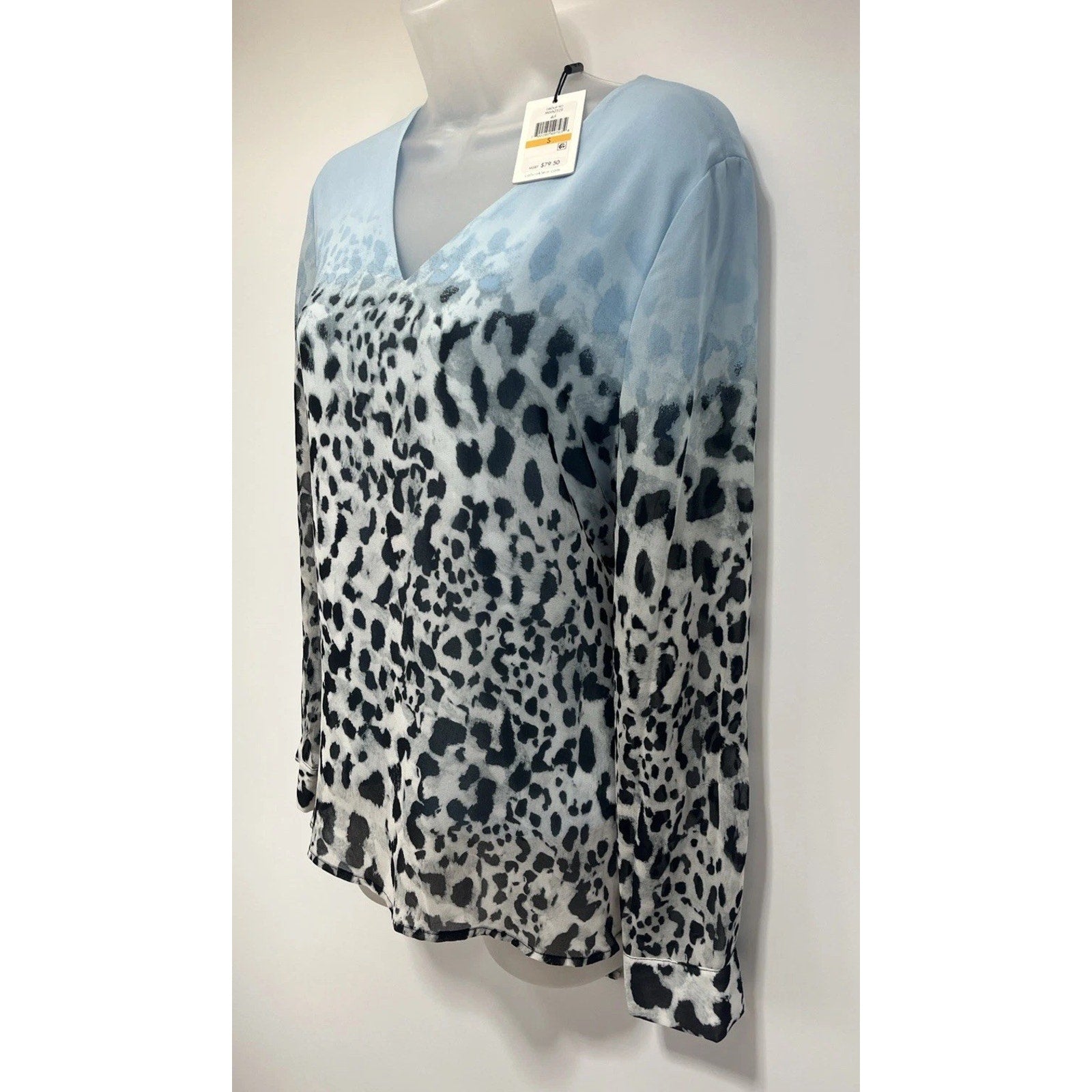 Calvin Klein Women’s Sz S Blue/snow Leopard Long Sleeve Lined V Neck Blouse NWT