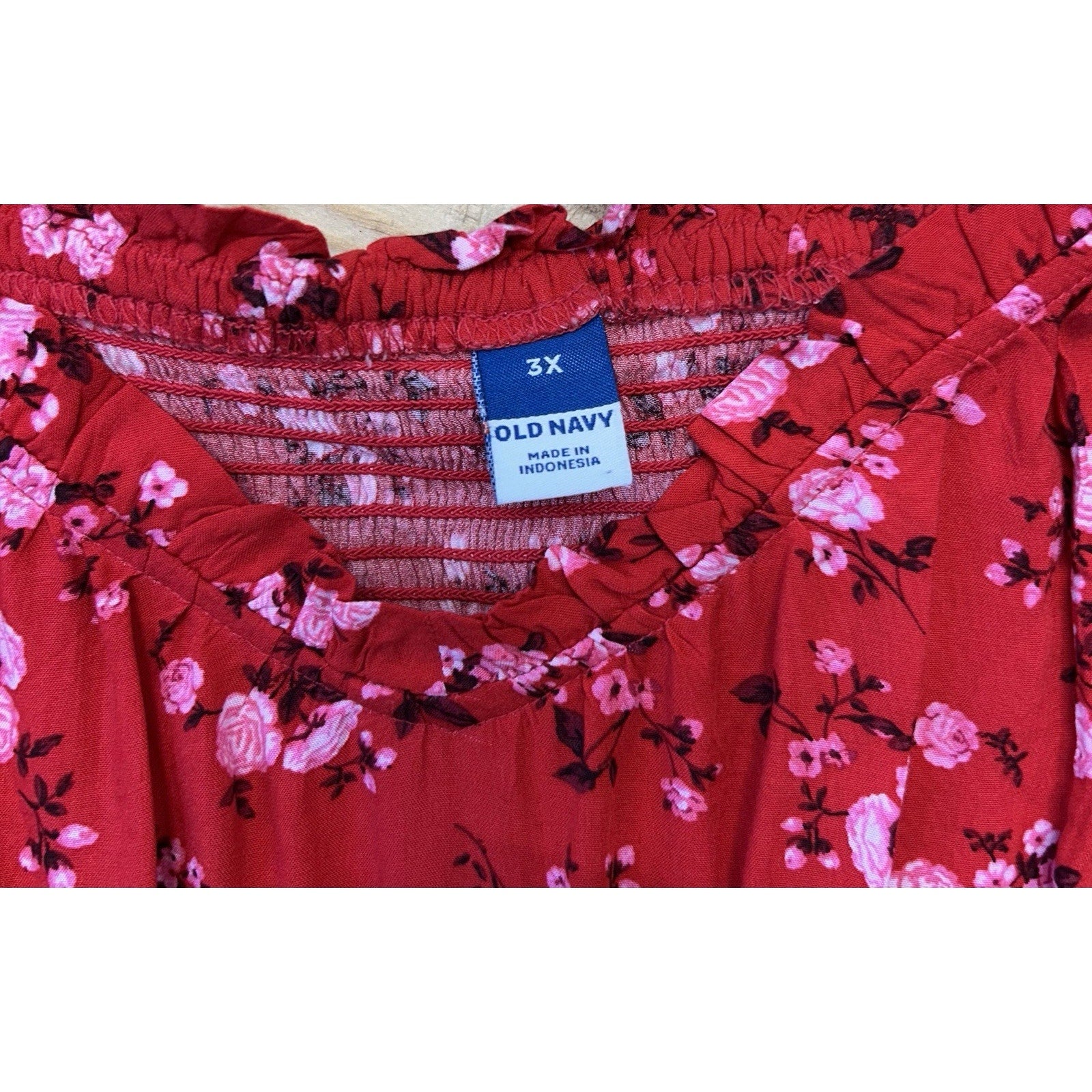 Old Navy New W Tags Tank Top Womens 3XL Thin Strap Button Up Red Floral.