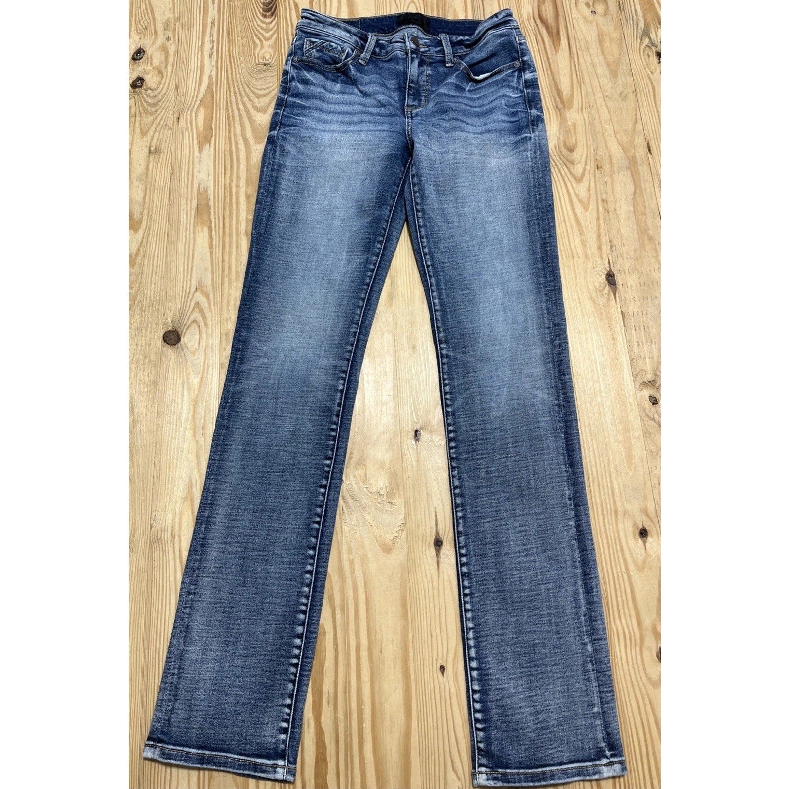 Buckle Black Women's Sz 26x34 Fit No. 53 Straight Leg Blue Denim Jeans Stretch