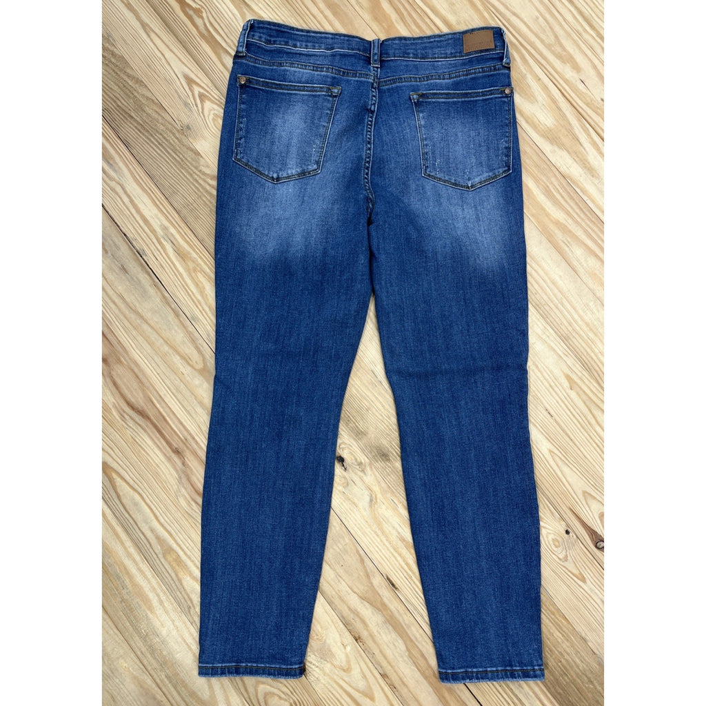 Judy Blue Jeans Womens Size 32 Relaxed Fit Medium Wash Stretch