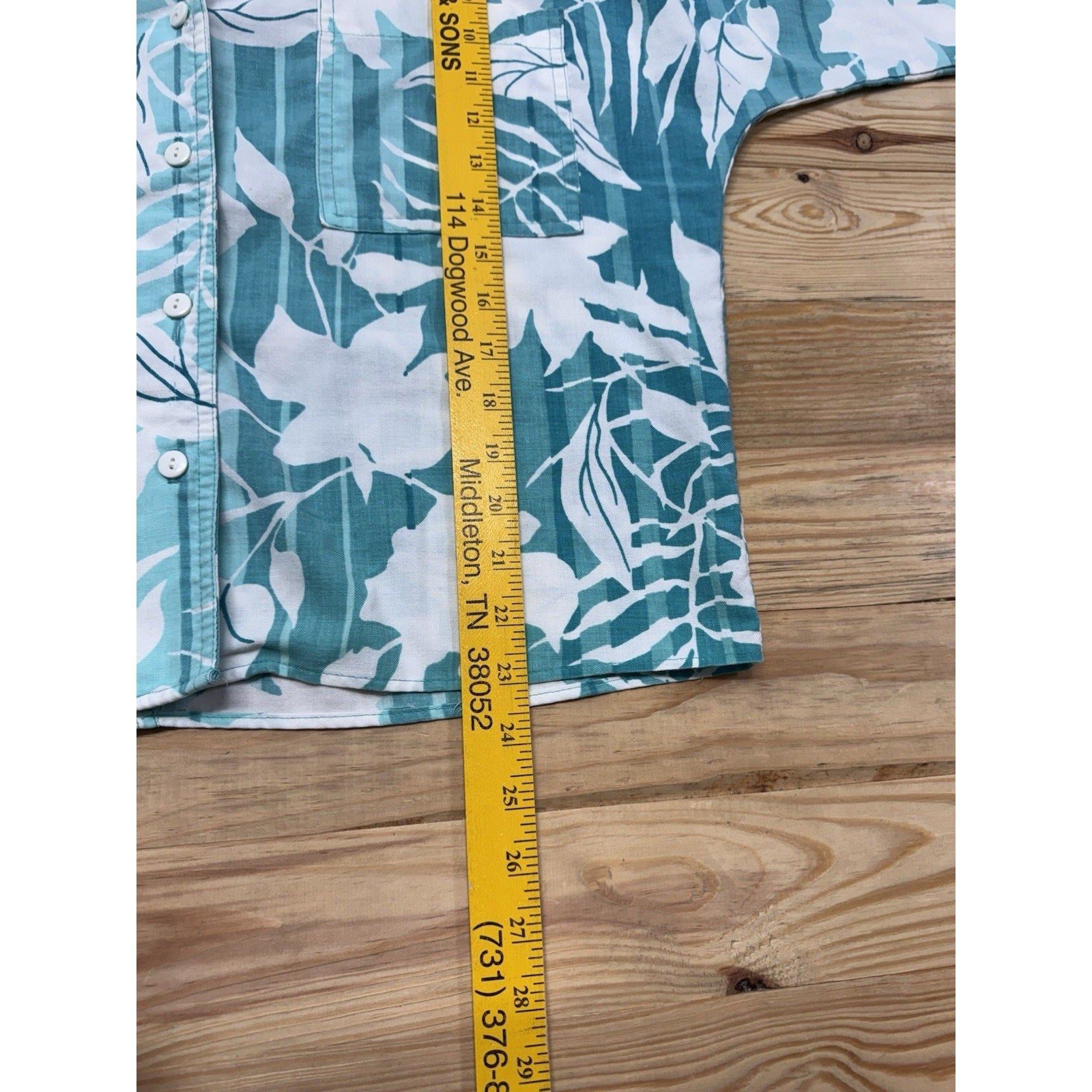 Vintage Aileen Hawaiian Straight Hem Button Up Women’s Size Large Made In USA