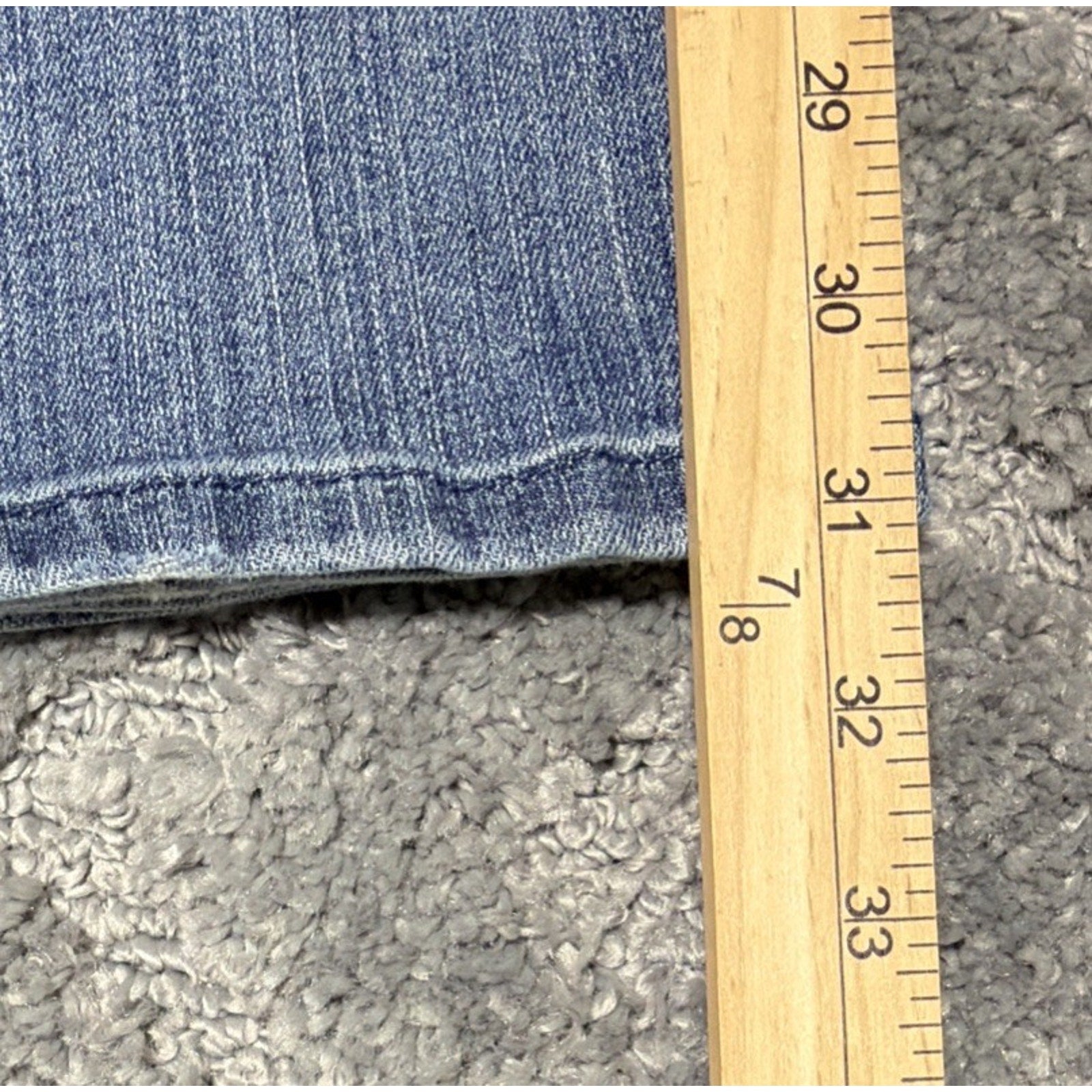 American Eagle Original Boot Bootcut Jeans Mid Rise Classic Sz 8 Stretch 32x31