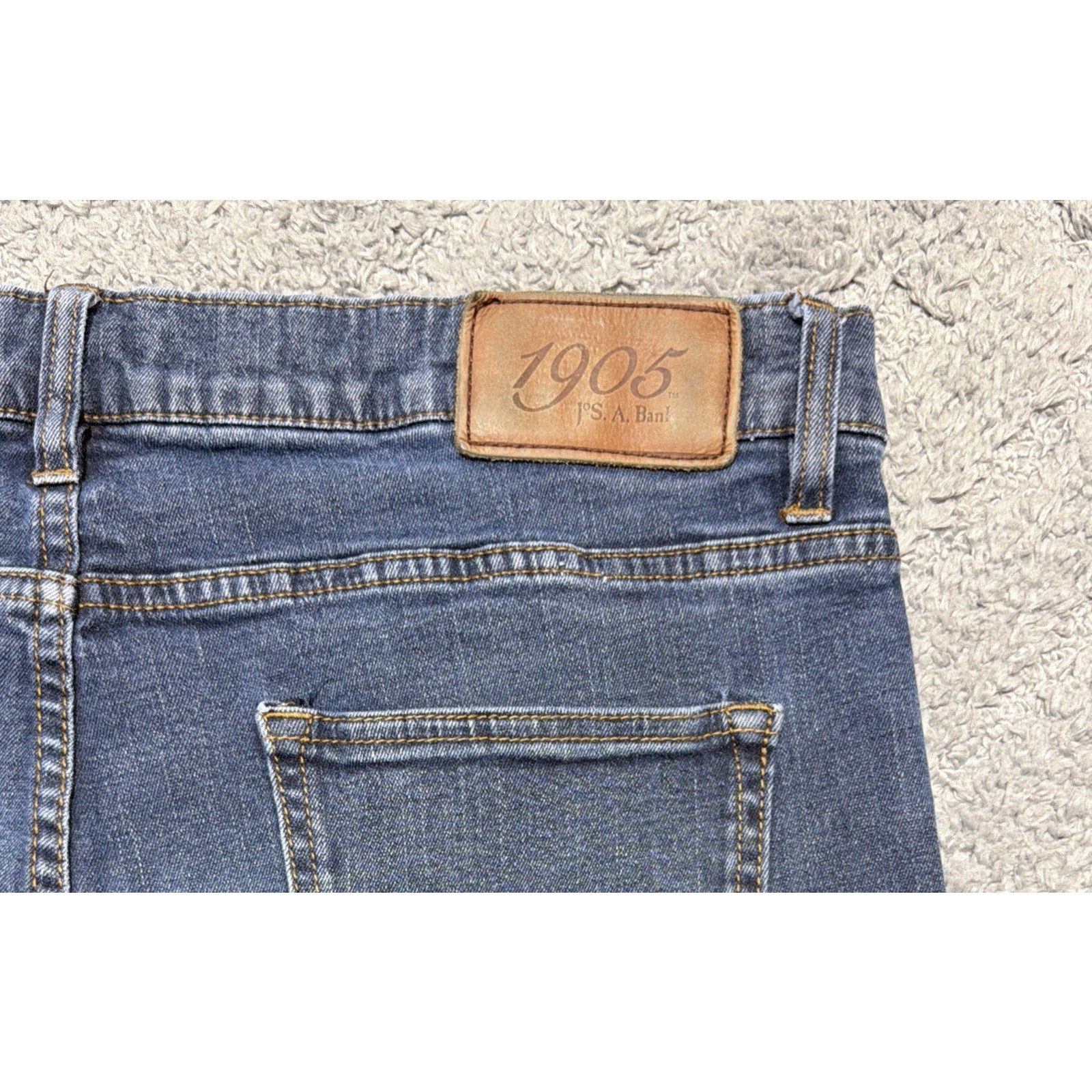 Jos A Bank 1905 Collection Tailored Fit Jeans Mens 35x30 Blue Stretch Straight