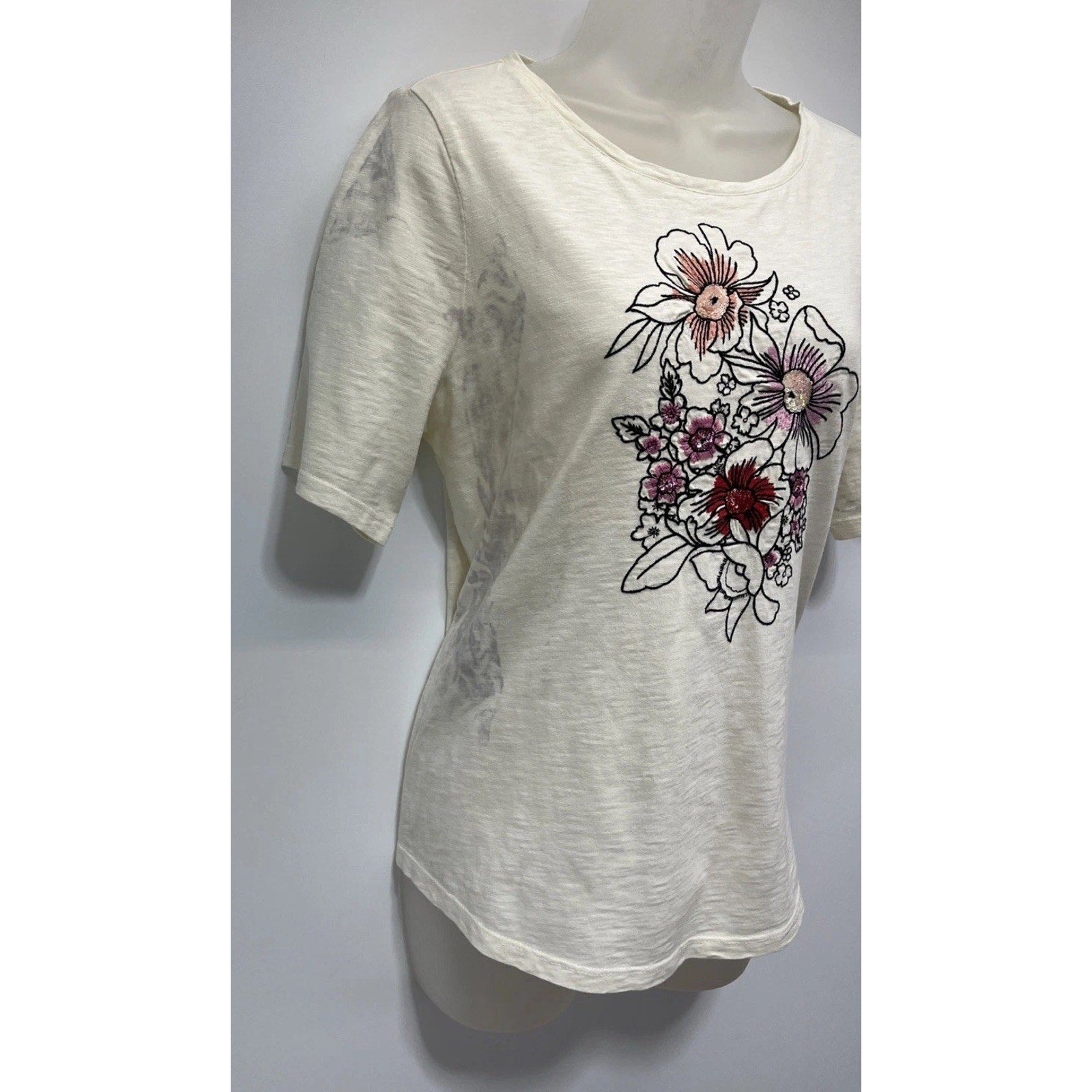 Talbots Eggshell T Shirt Large Petite With Sequin Flowers Women’s