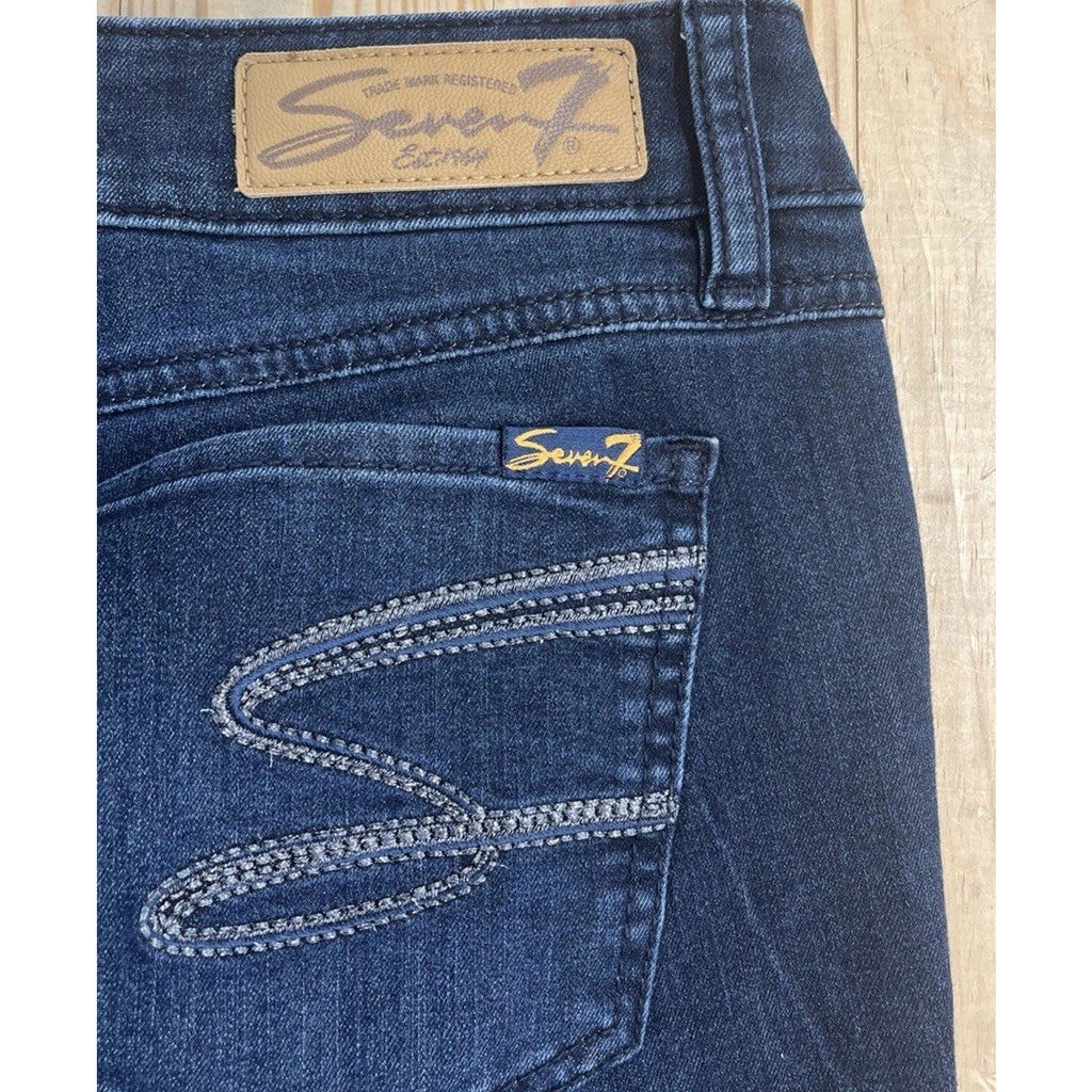 Seven7 skinny Crop Women's size 10 Dark Wash Blue Denim Embroidered Jeans
