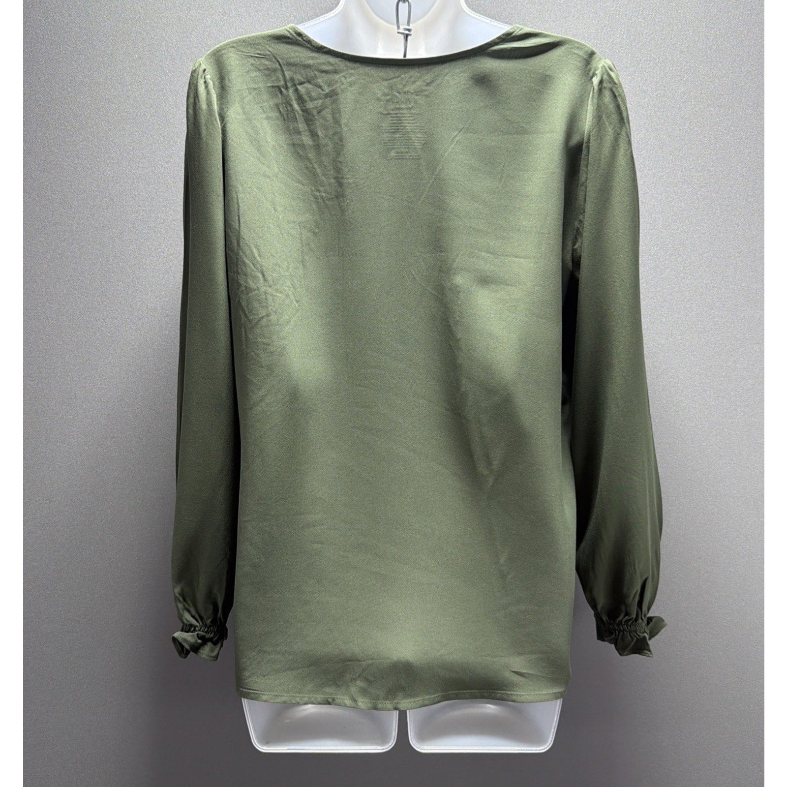 TIME AND TRU MATERNITY Sea Turtle Green Long Sleeve Square Neck Blouse M NWT