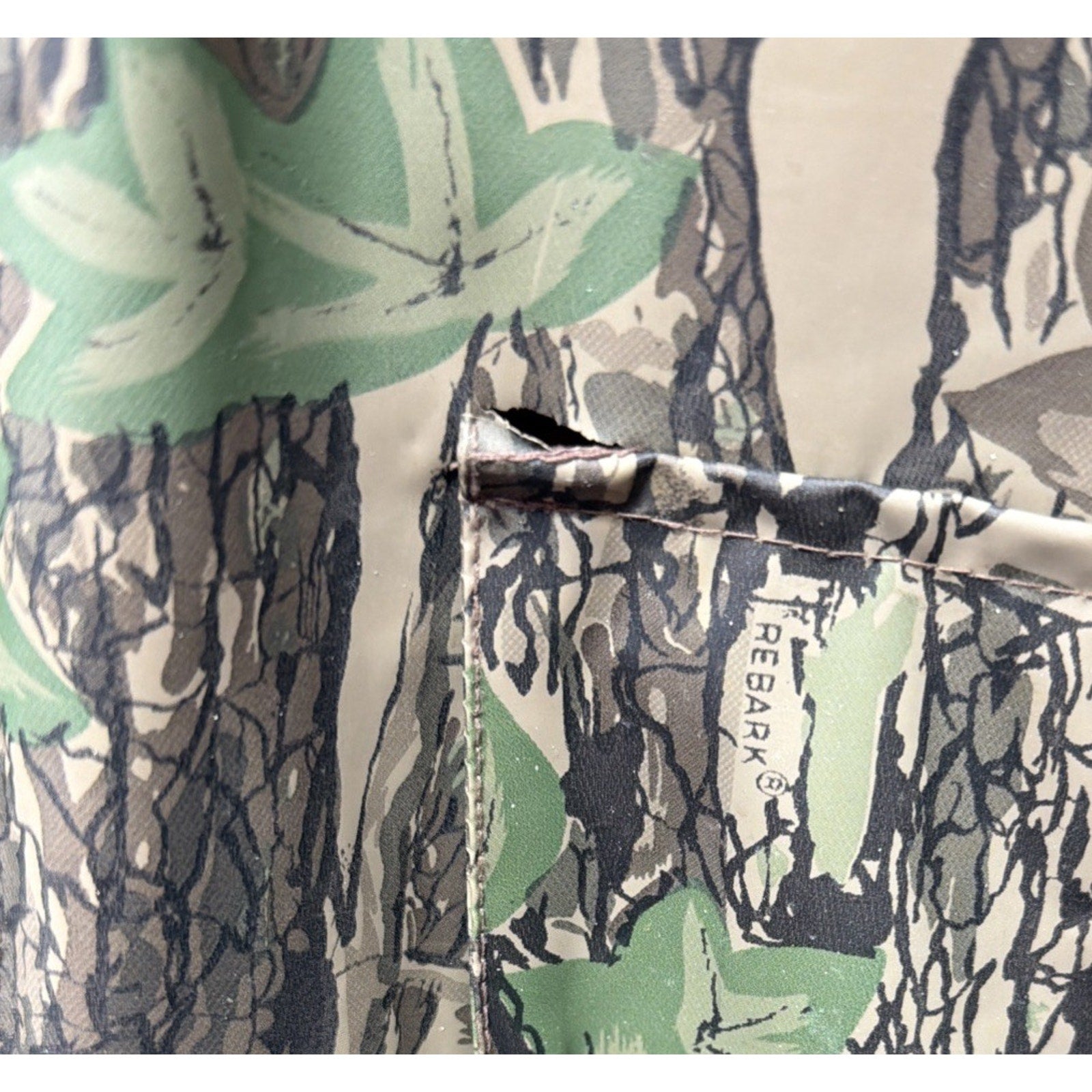 Vintage Duck Bay Snap Up Camo Rebark PVC Hunting Lined Jacket in Size Medium