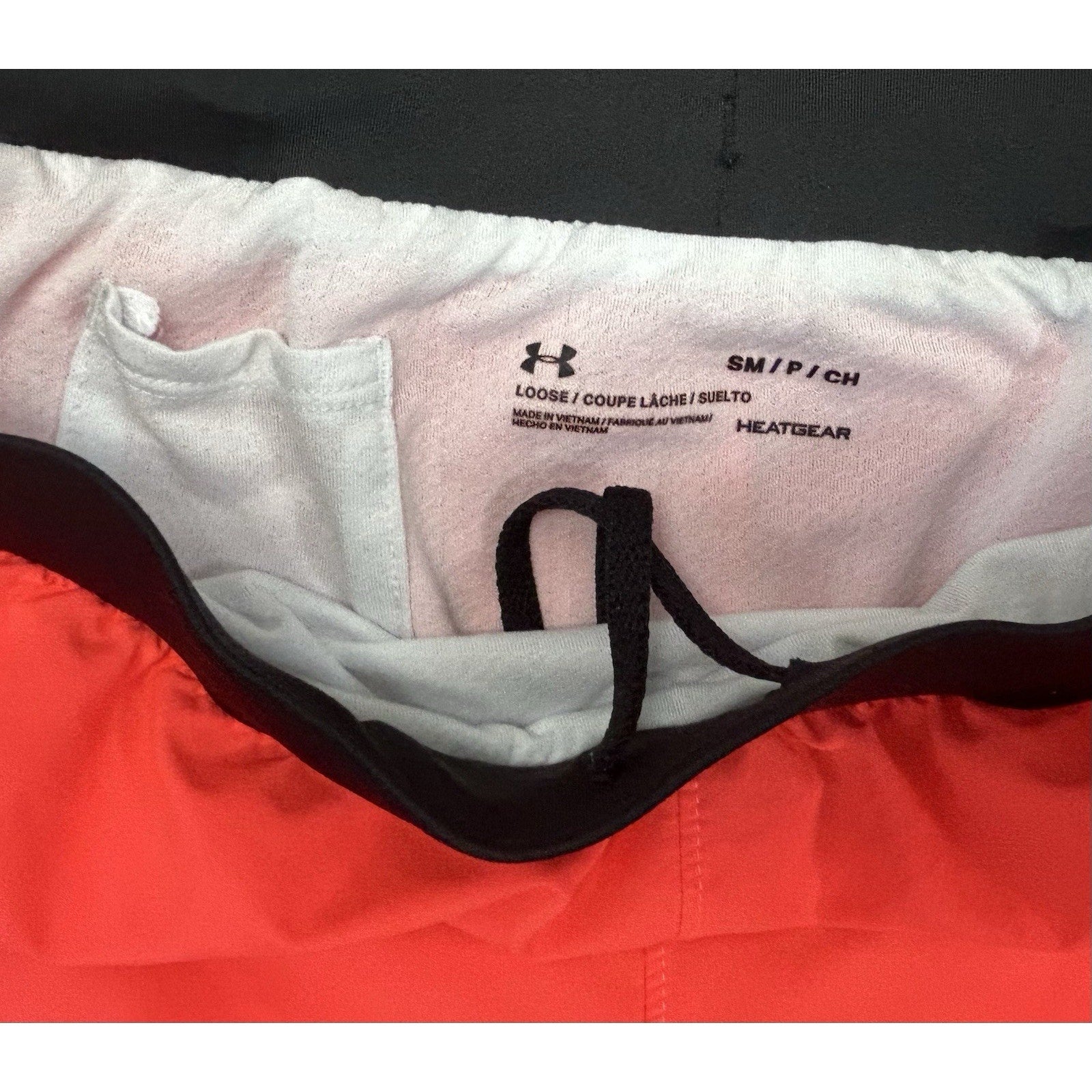 Under Armour Heatgear women's running shorts loose fit size Small athletic.