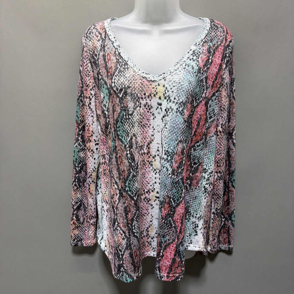 BiBi Snakeskin Print Low Gauge Hacci V Neck Top Size Small NWT Made In USA