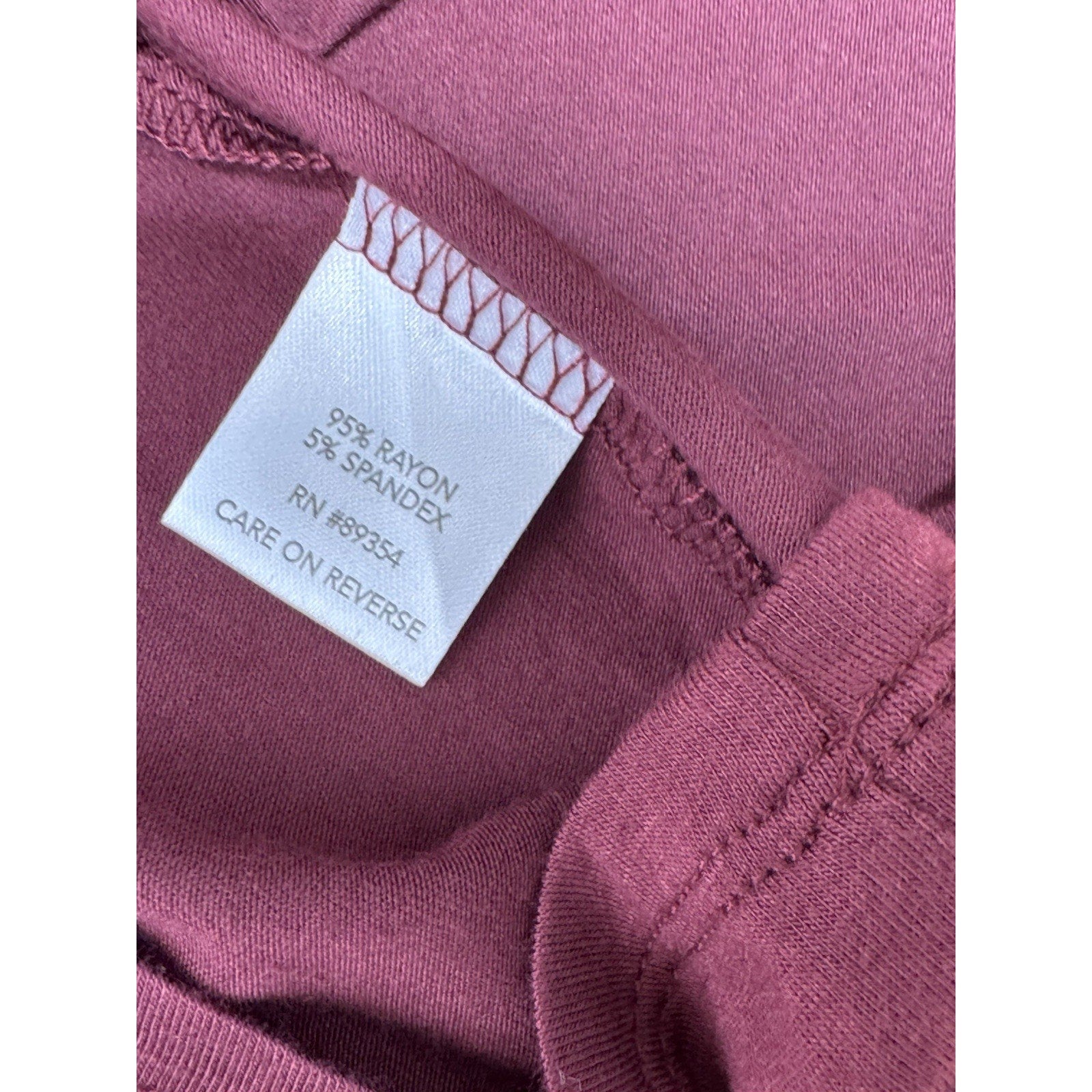 A&I Round Neck 3/4 Peep Hole Sleeve Top Maroon Women’s Size 3X NWT