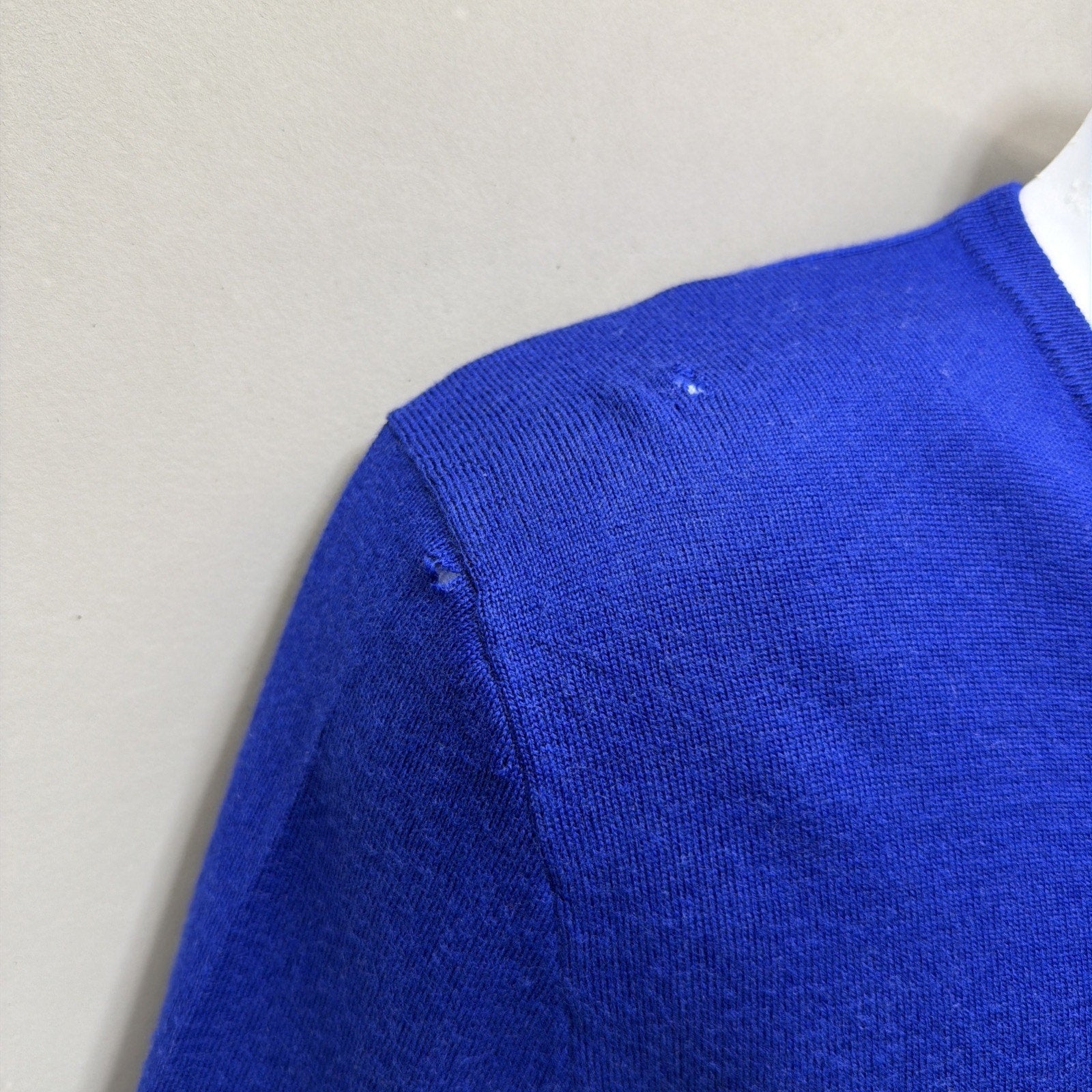 Polo Ralph Lauren V-Neck 100% Italian Wool Sweater Pullover Flaw