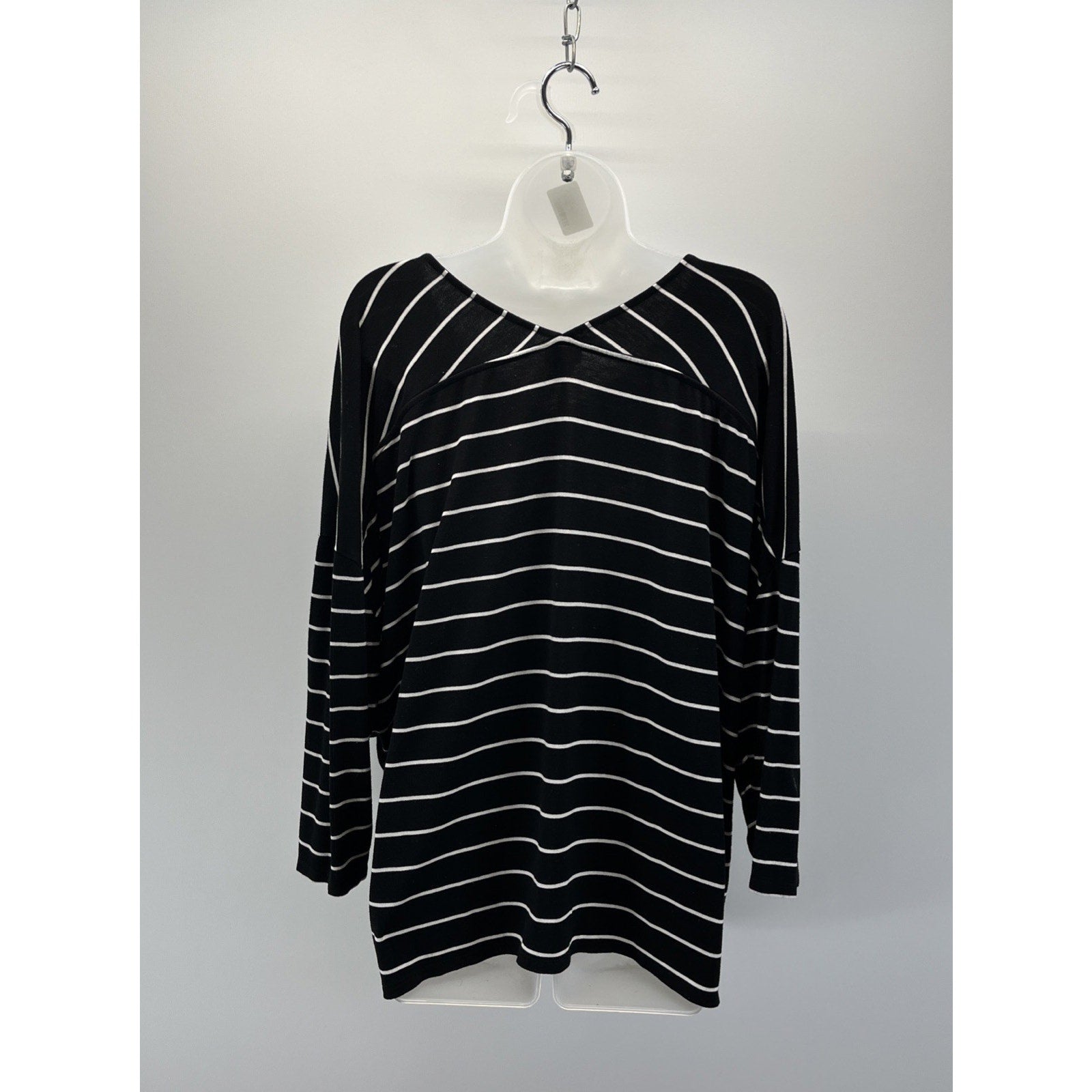 Chicos Black With White Stripe V Neck Relaxed Top Size 3 (XL) 3/4 Sleeves