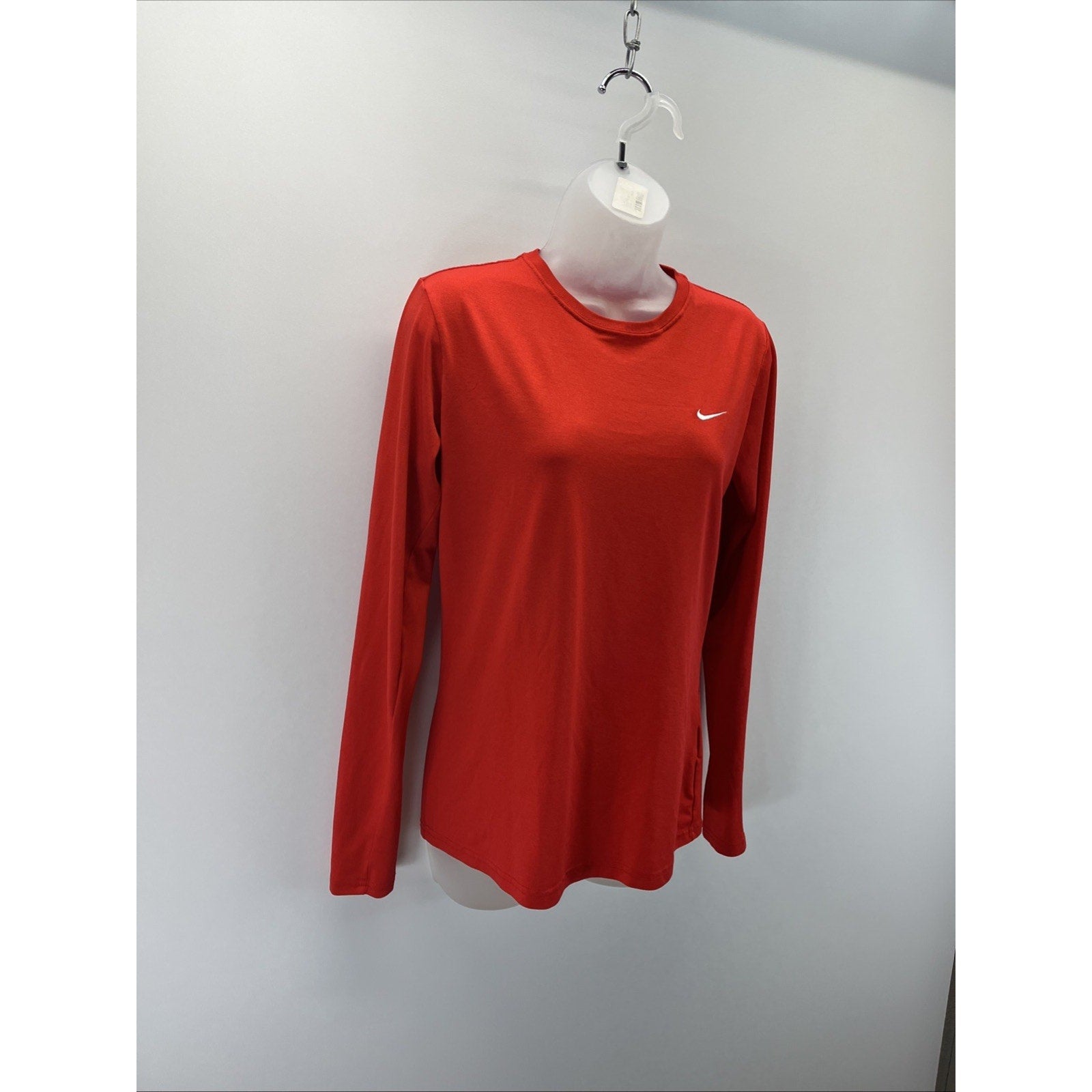 Nike Women's Embroidered Logo Legend Long Sleeve Tee Orange Size M EUC
